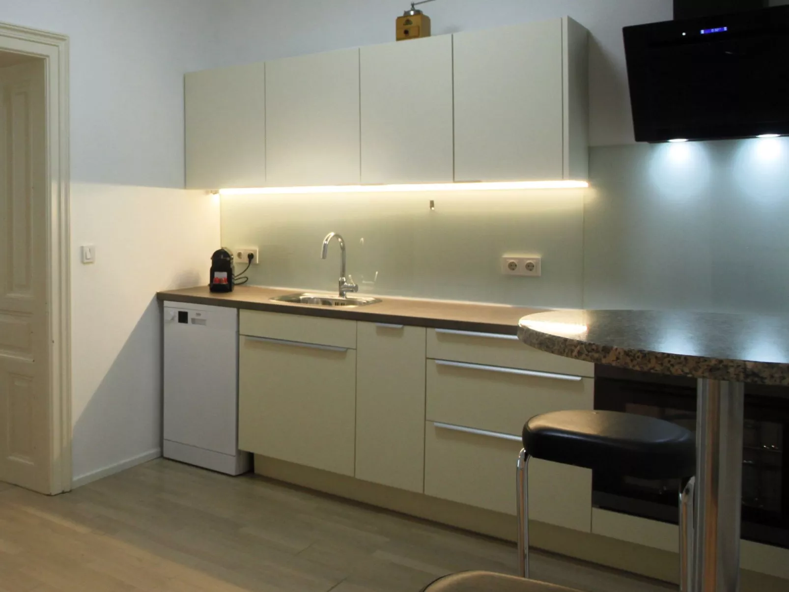 3-Zimmer Wohnung-Binnen