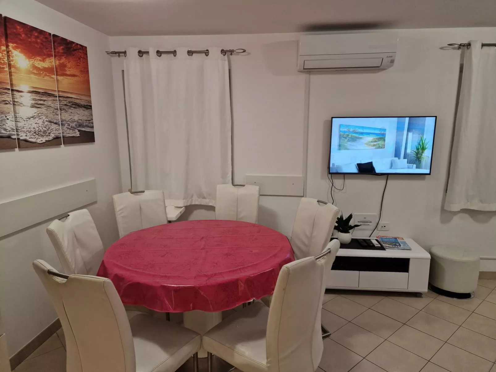 Gemütliche, gepflegte Ferienwohnung-Binnen