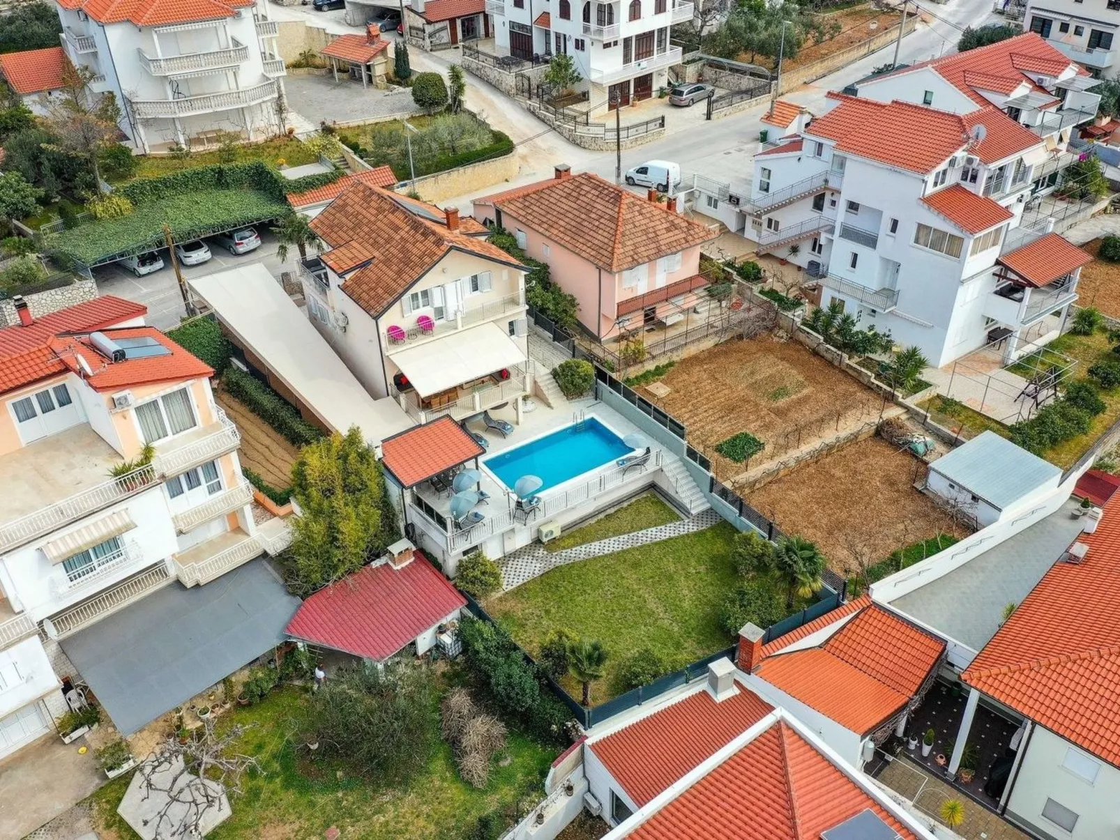 Villa Urban in Trogir mit privatem beheiztem Pool-Binnen