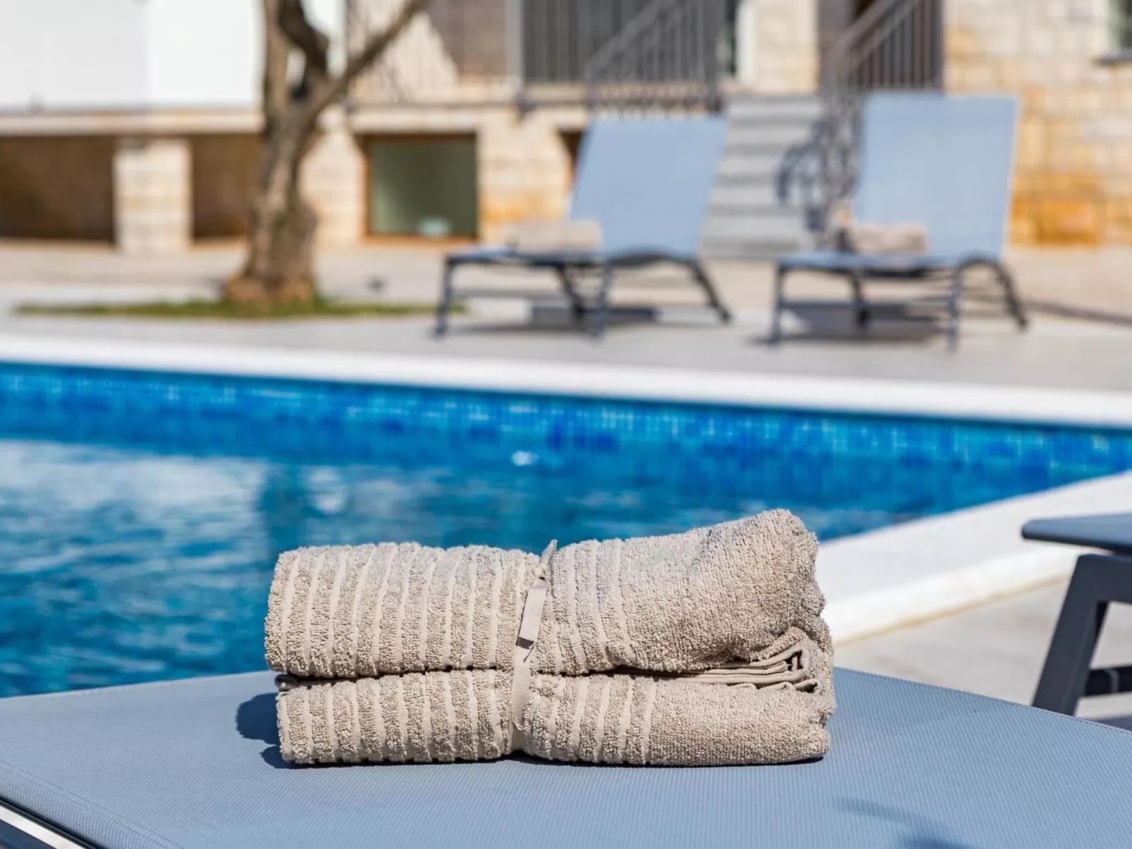 Ferienvilla "Villa Berg" mit privatem Pool-Buiten