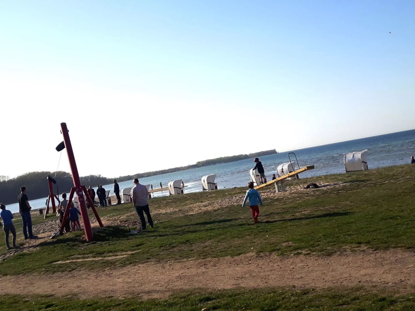 Schönes Schwedenhäuschen-Buiten