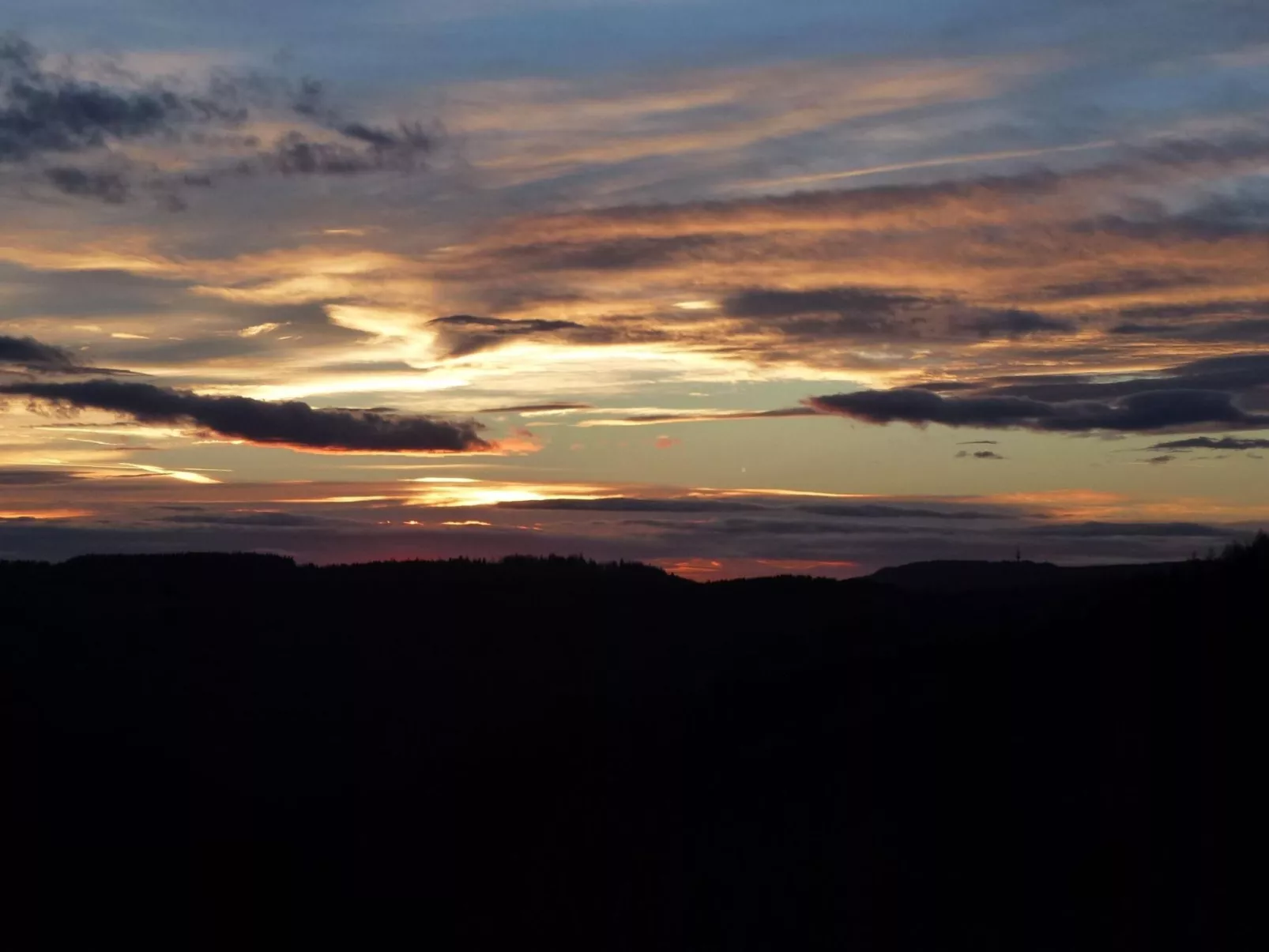 Mit Blick auf die Berge-Buiten