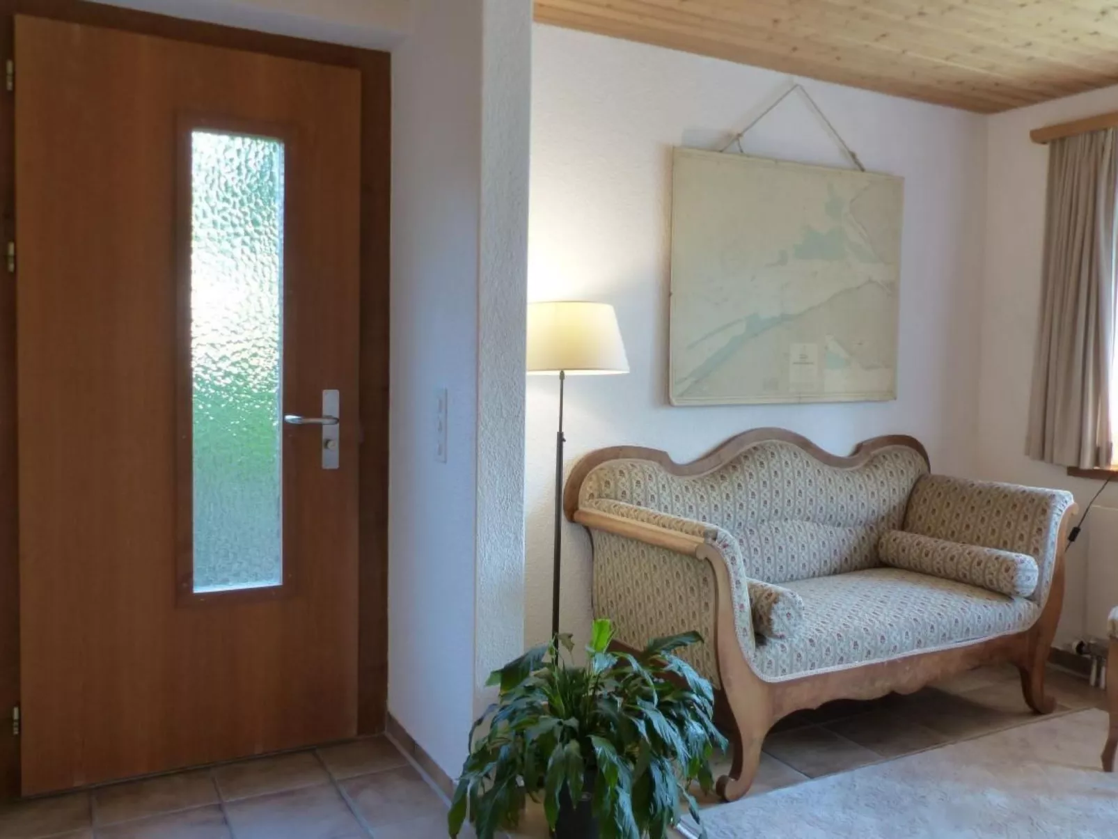 Gemütliche Ferienwohnung mit Gartensitzplatz-Image-tags.info