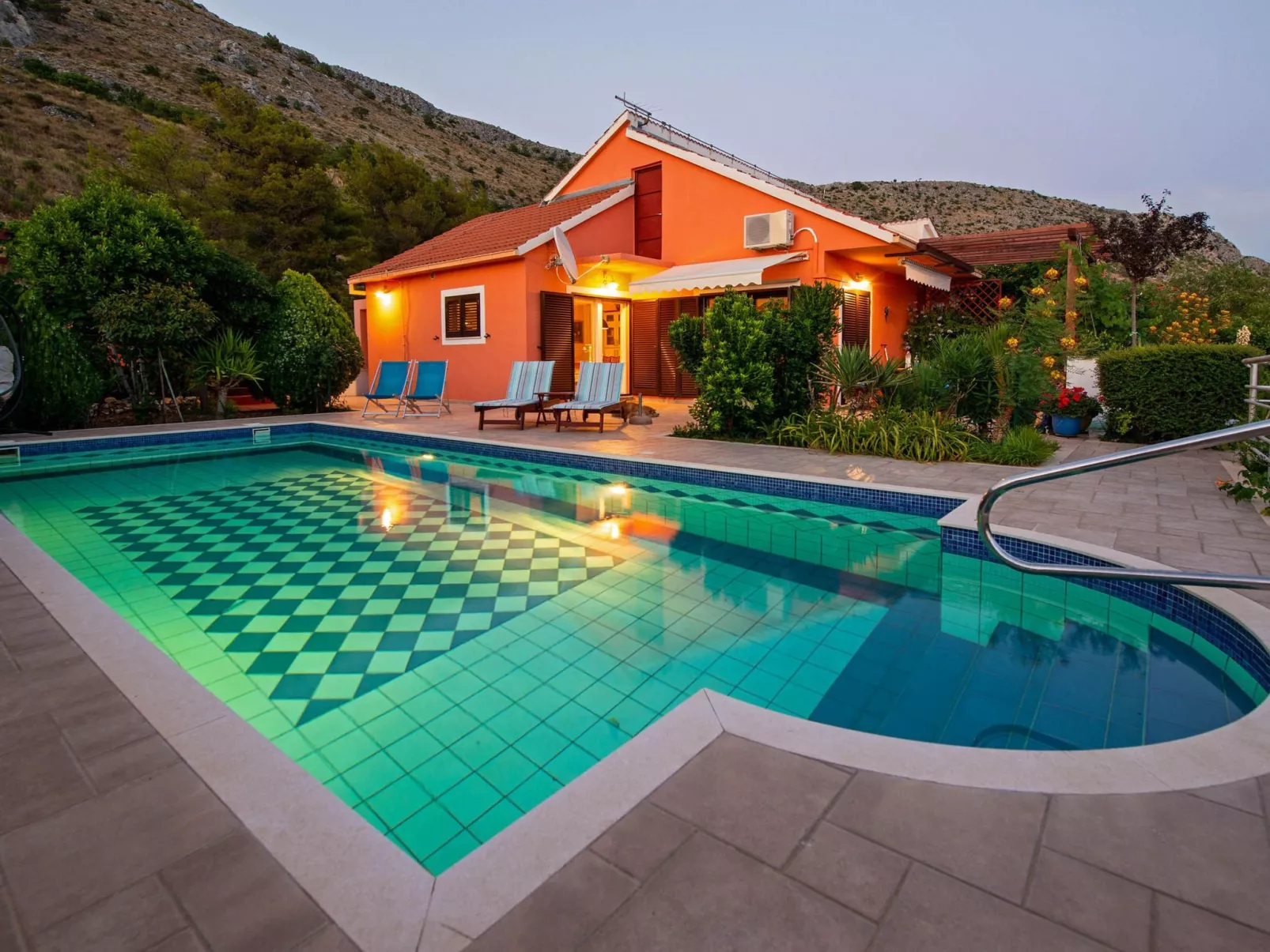 Villa Aquarius-Image-tags.info