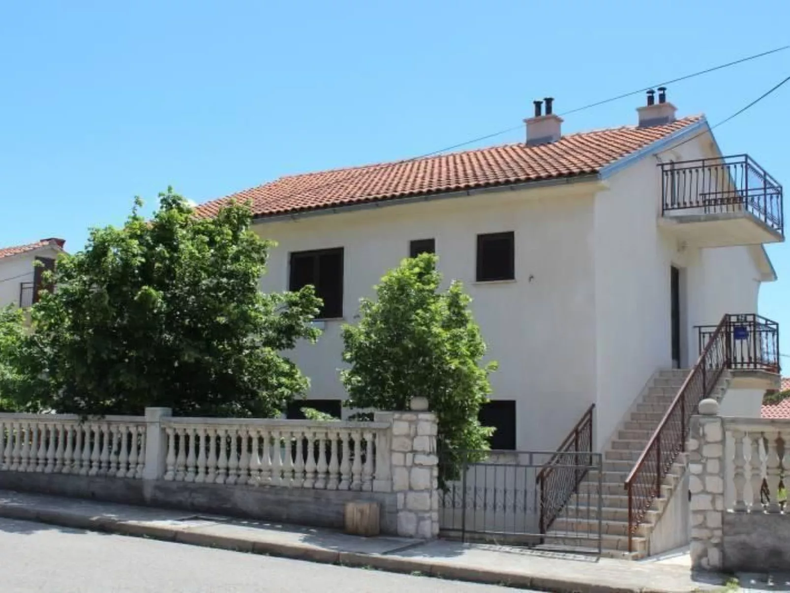 Wohnung "Marin Mataija" mit Blick auf das Wasser-Buiten