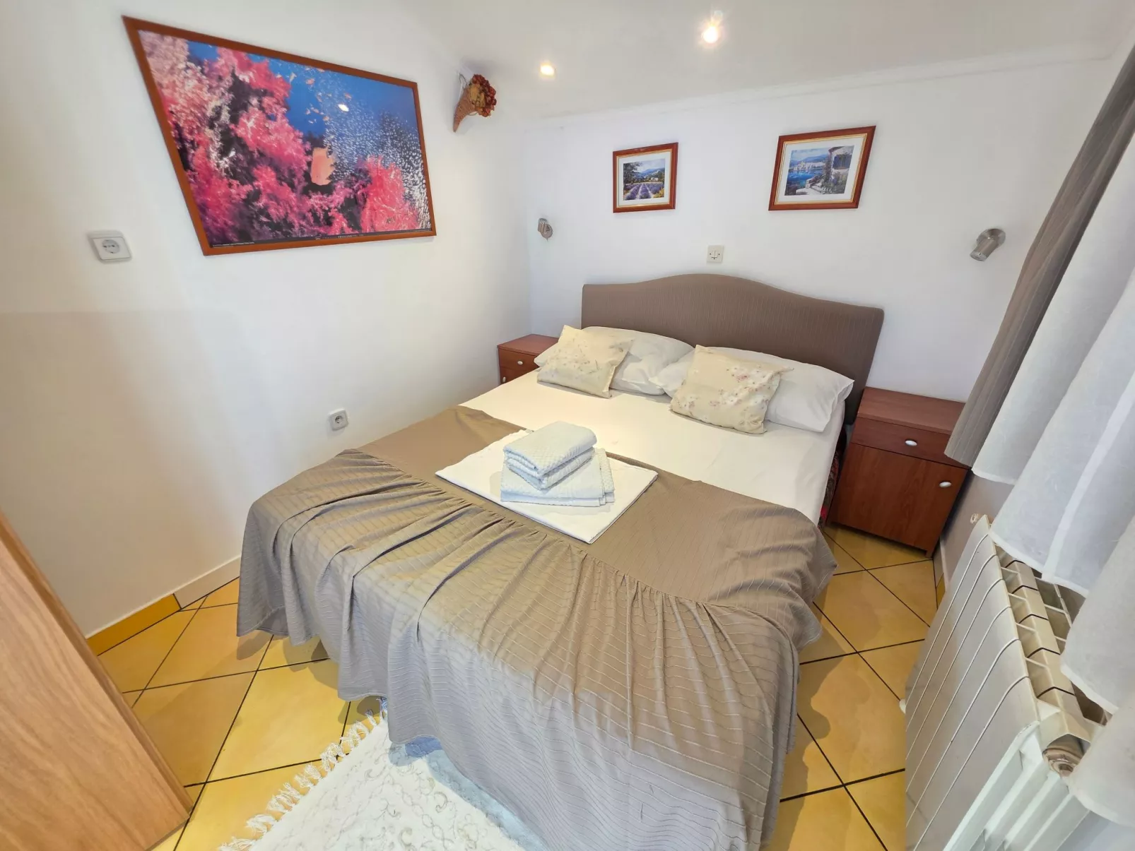 Wohnung mit Meerblick, 200m vom Strand entfernt-Image-tags.info