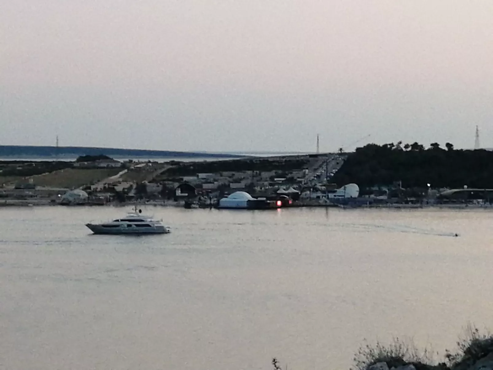 Appartement mit Blick auf das Wasser-Buiten