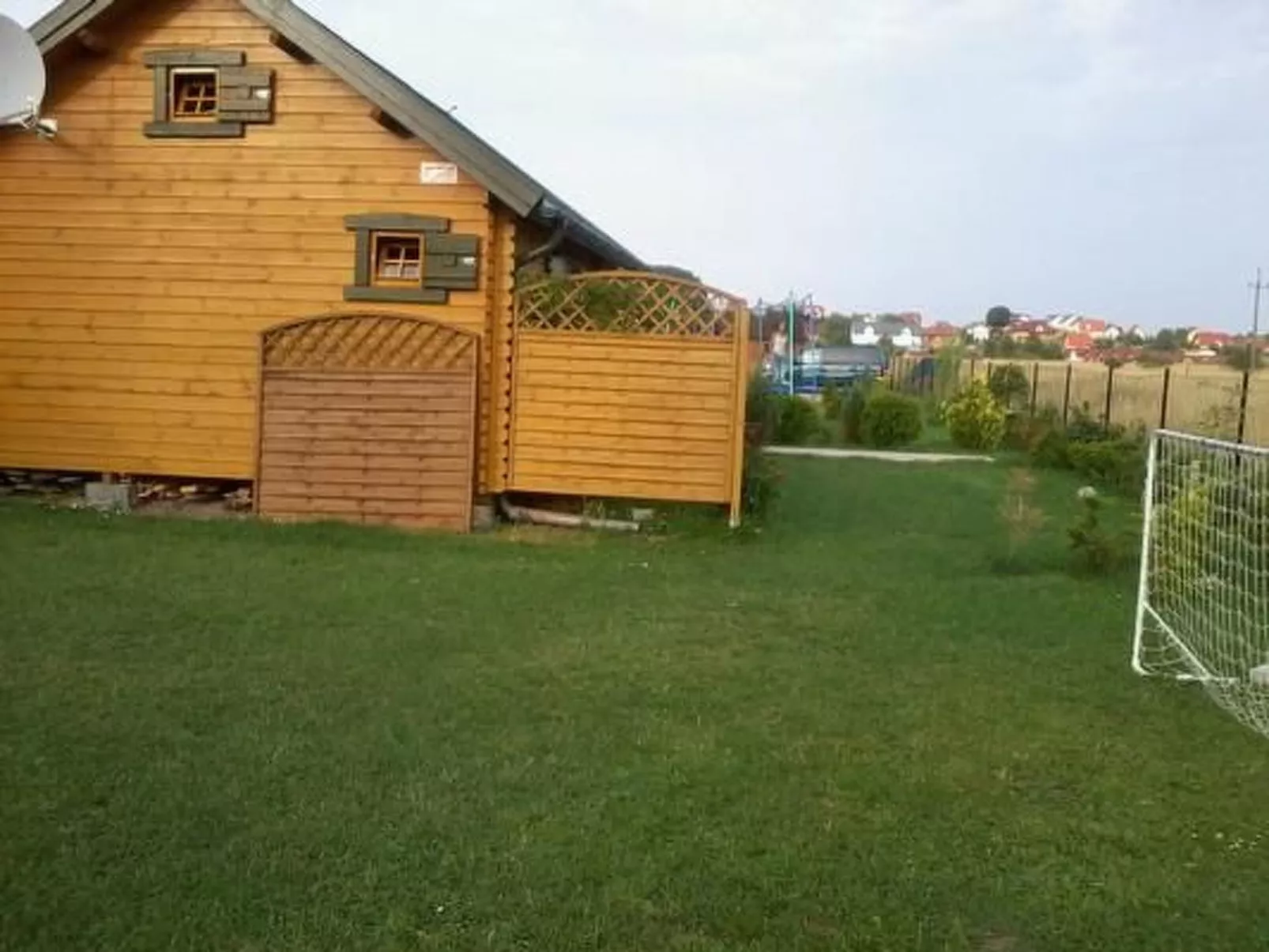 Haus in Gmina Postomino mit Garten und Terrasse-Binnen