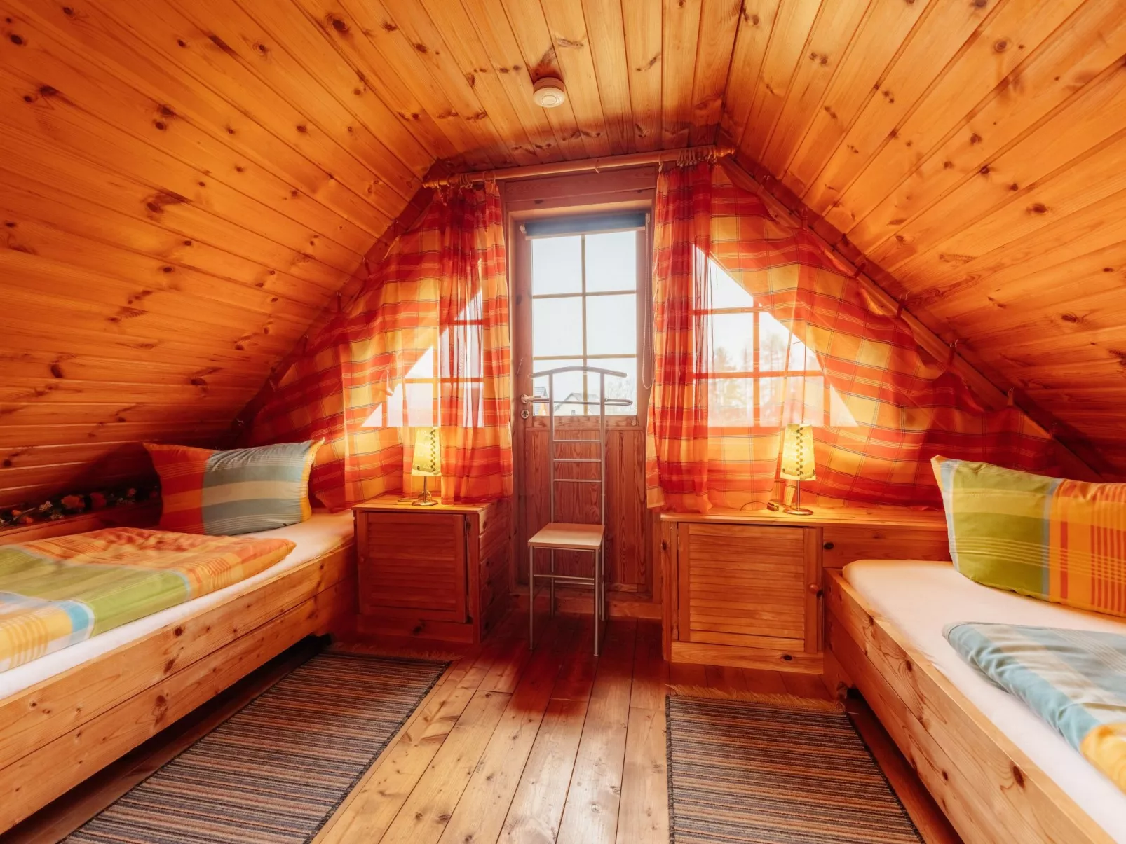 Idyllisch gelegenes Blockhaus - Hunde willkommen - Binnen