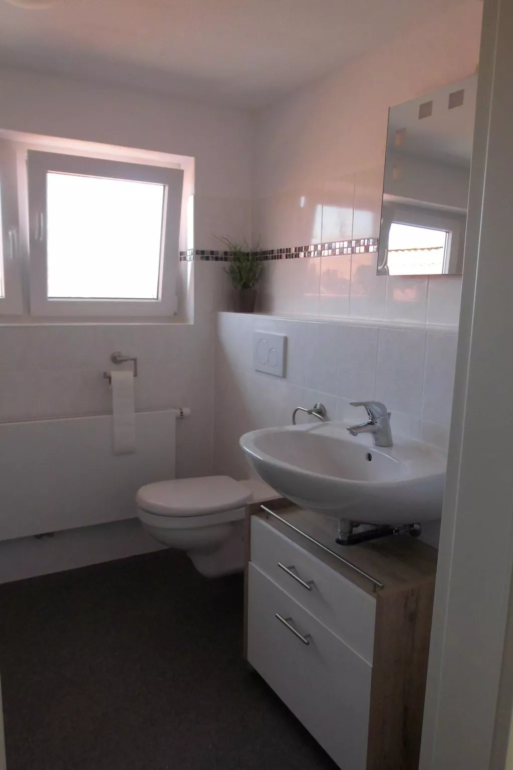 Charmante Fewo mit Großem Balkon-Binnen