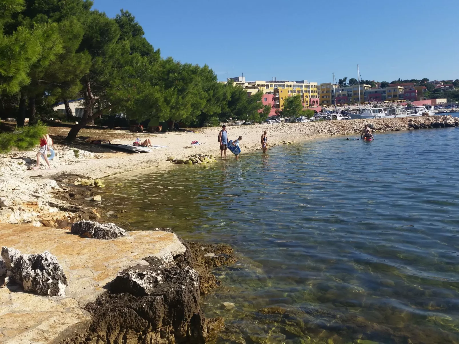 In Banjole mit Großem Garten-Buiten