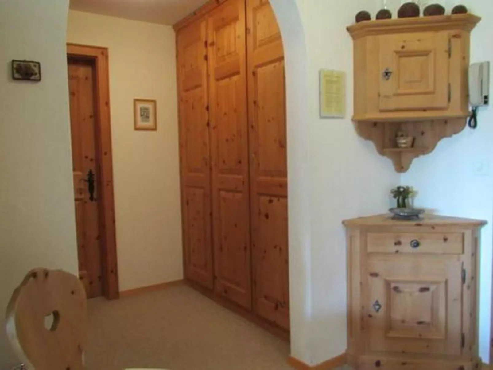 Chesa Polaschin C8-Binnen