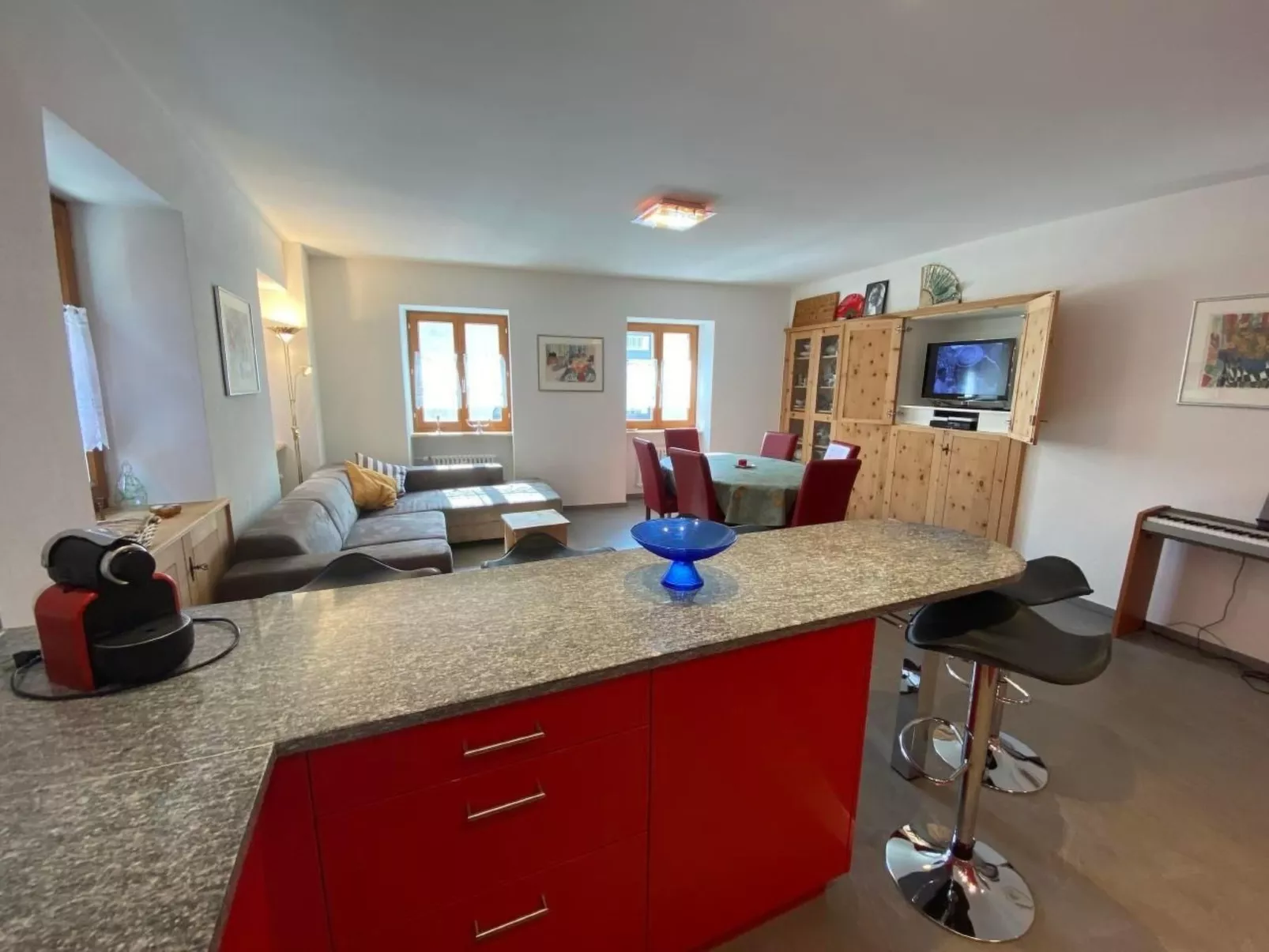 Chesa Robinson 4-Binnen