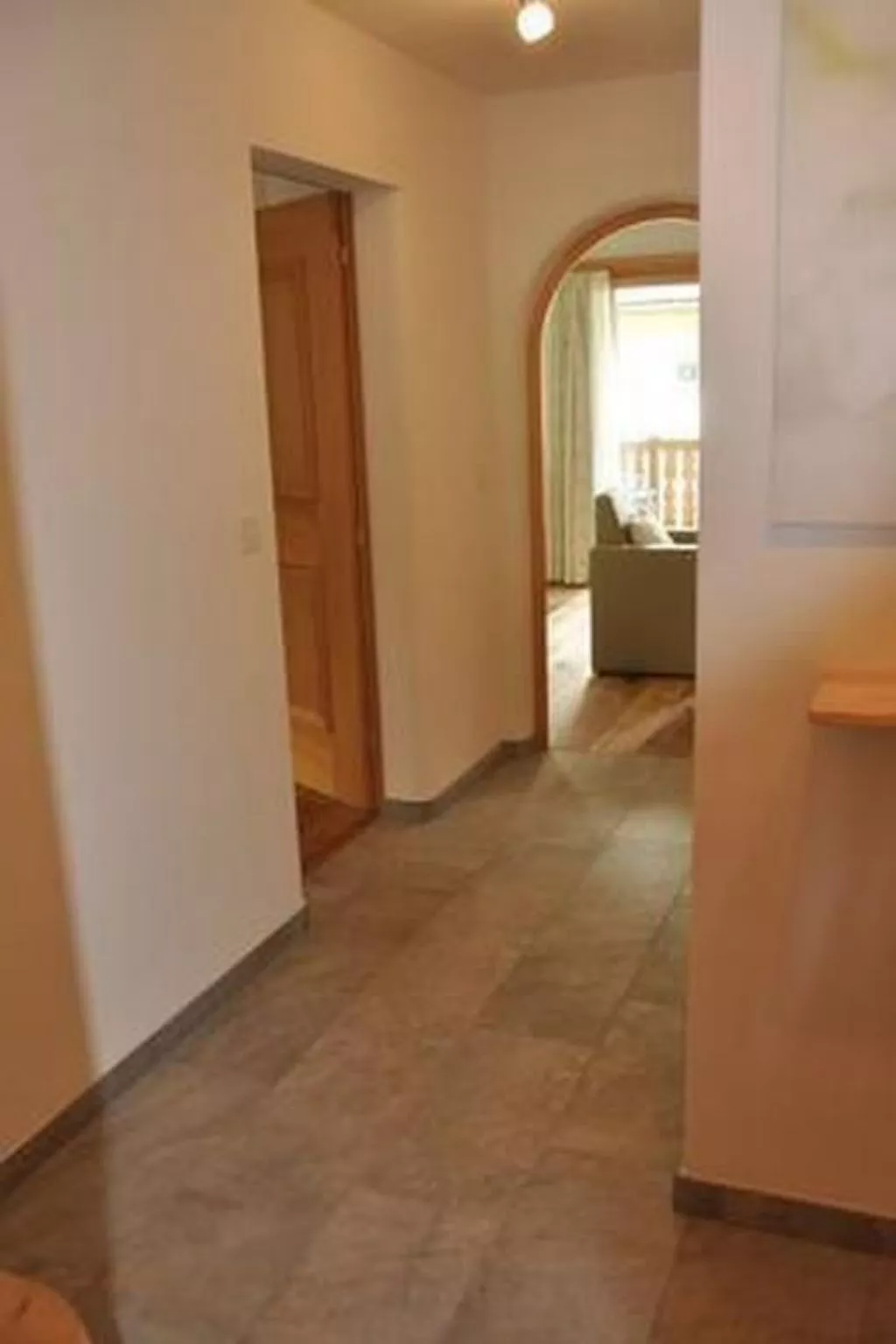 Chesa Semnadur H5-Binnen