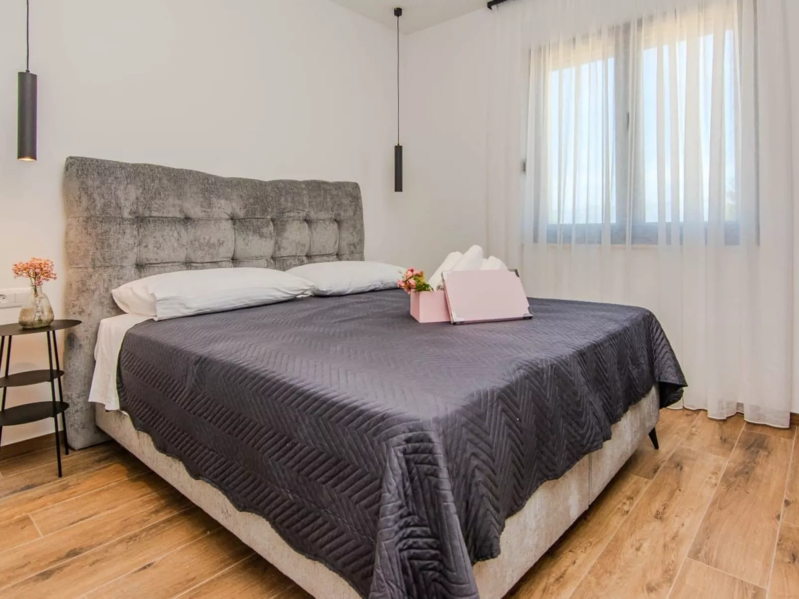 Neues modernes Poolhaus in Privlaka-Image-tags.info