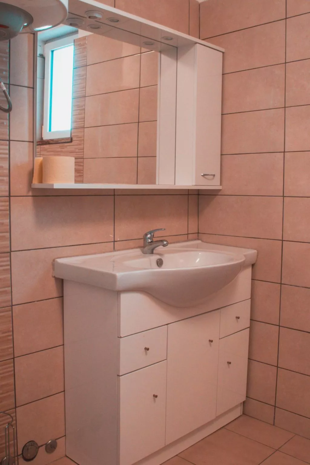 Deh 7, Dorf Štinjan-Binnen