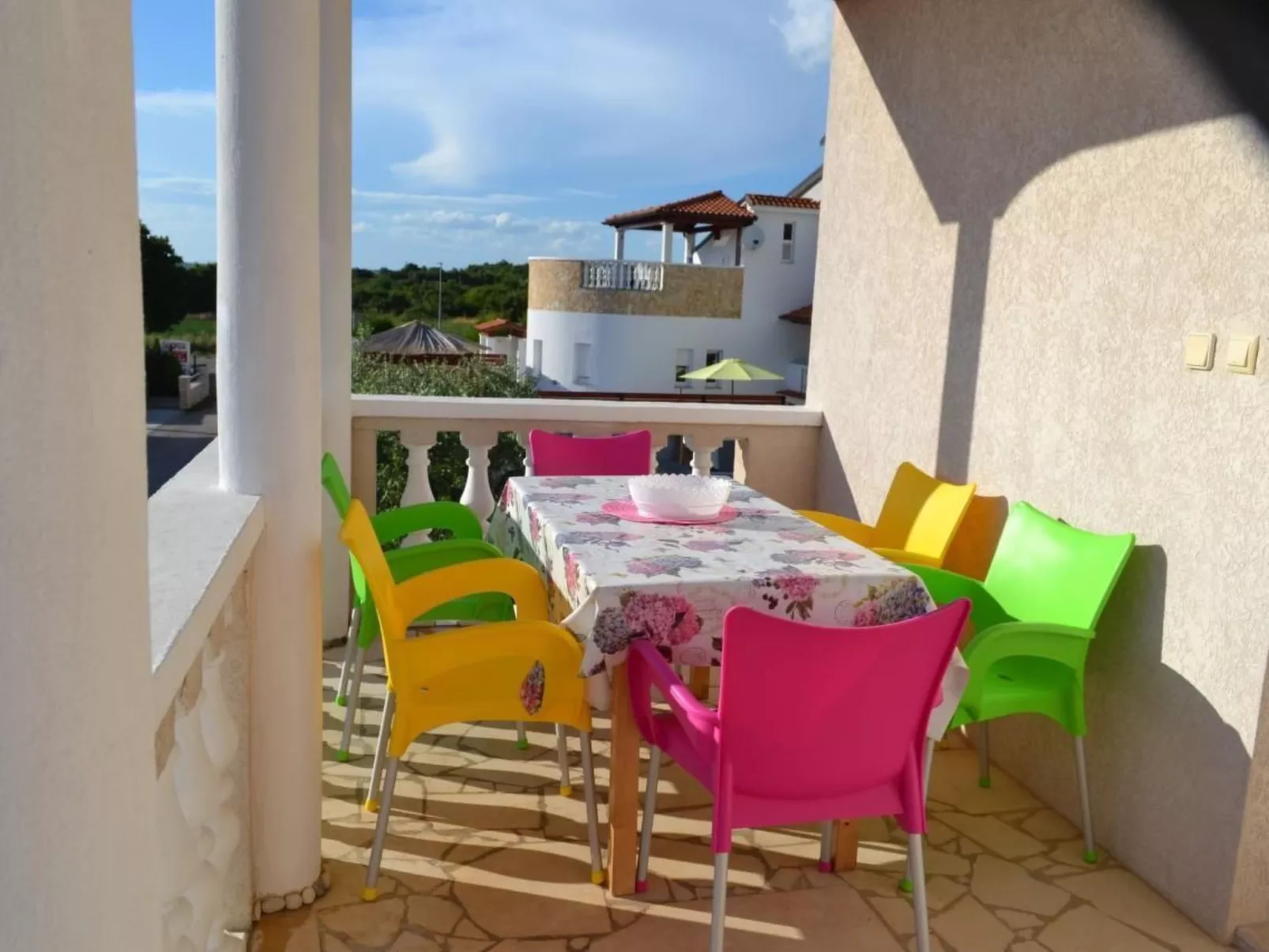 In Pula mit Grill, Terrasse und Garten-Image-tags.info