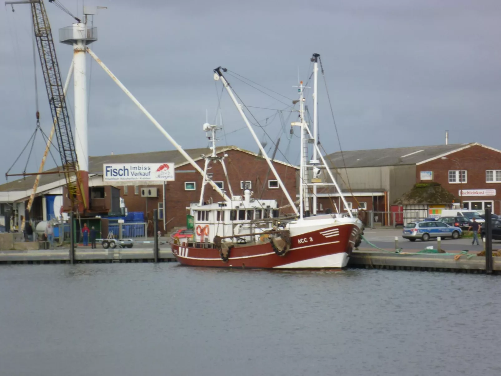 Mit Garten und Terrasse-Binnen