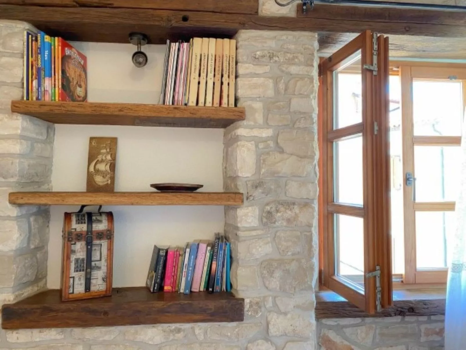 Für 4 Personen ca. 30 m&sup2; in Novigrad, Adriaküste Kroatien (Westküste von I-Image-tags.info