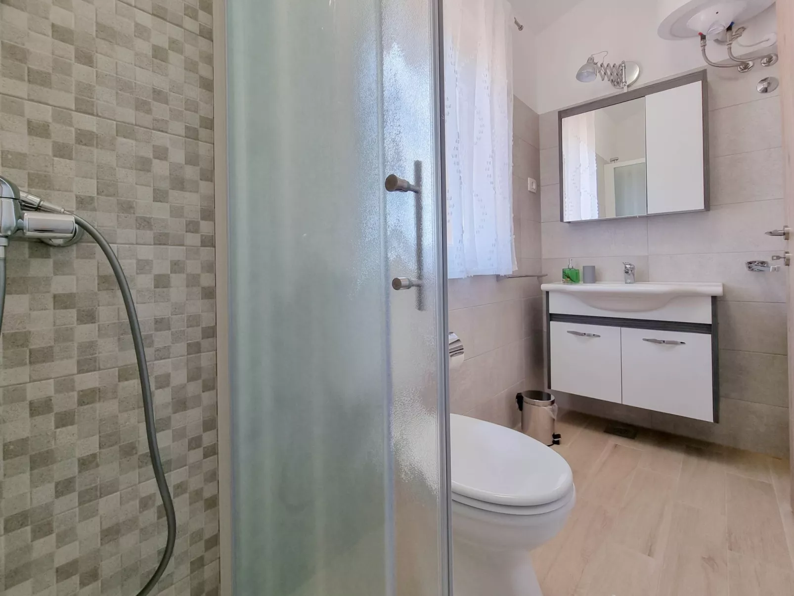 Für 8 Personen ca. 150 m&sup2; in Dajla, Istrien (Umag und Umgebung)-Binnen