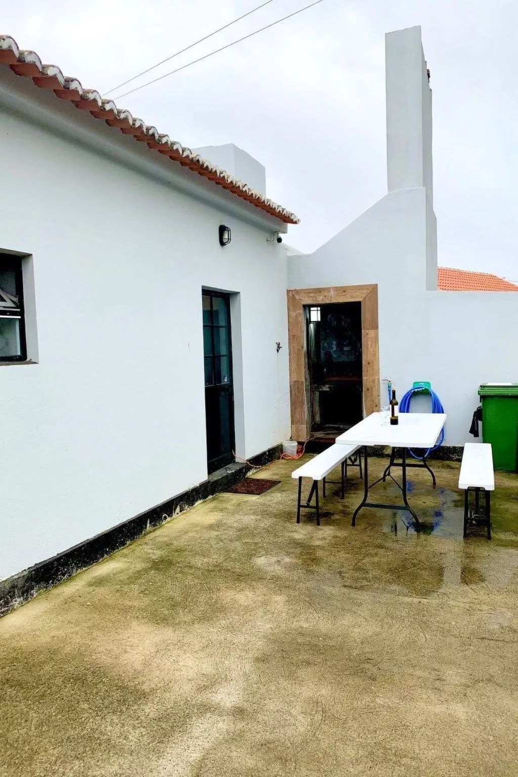 Das Haus des Großvaters-Buiten