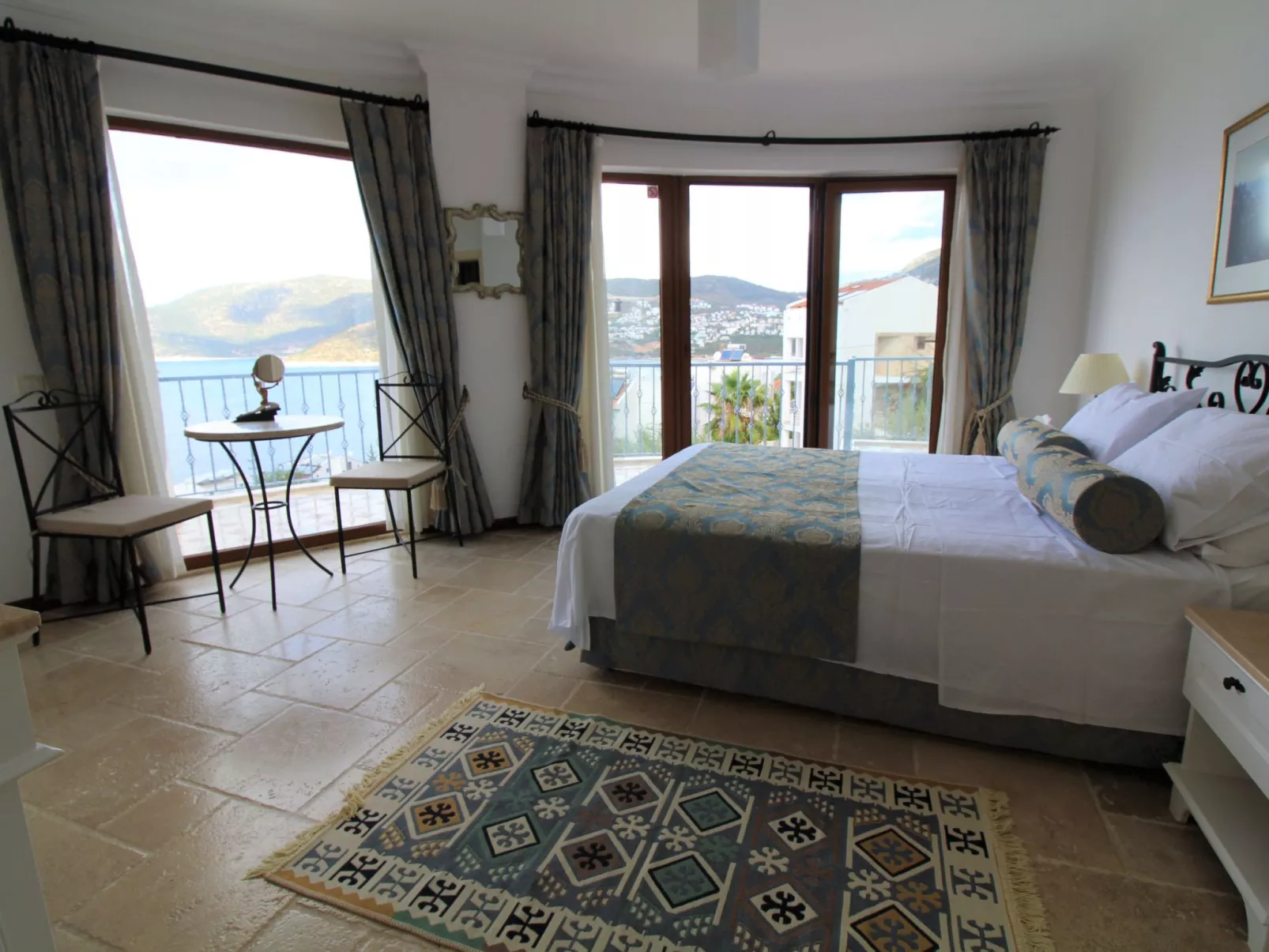 Ferienvilla Amare mit privatem Pool und Meerblick-Binnen