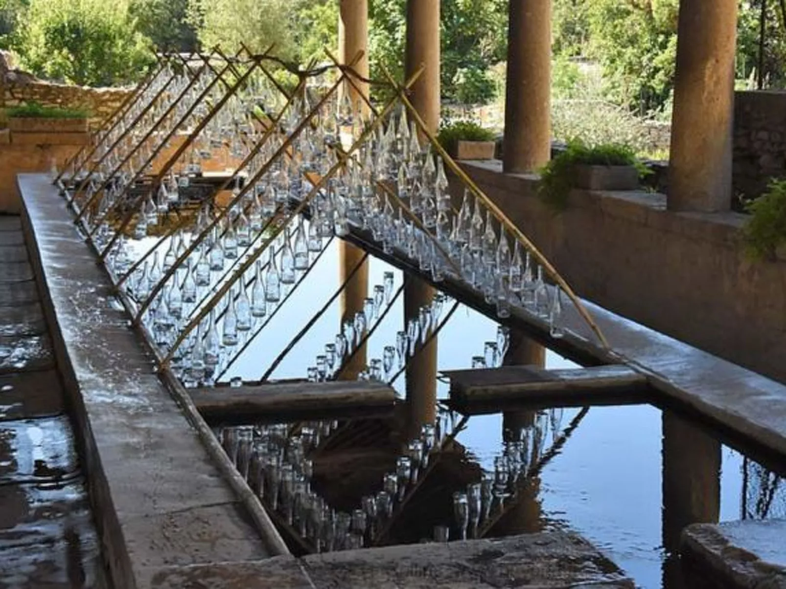 Mit eigenem Pool-Buiten