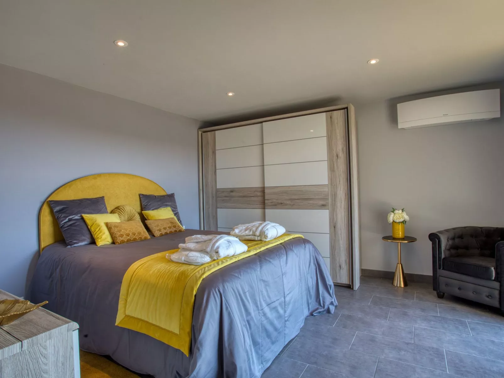 Der Anhang Coté cASTAGNE-Binnen