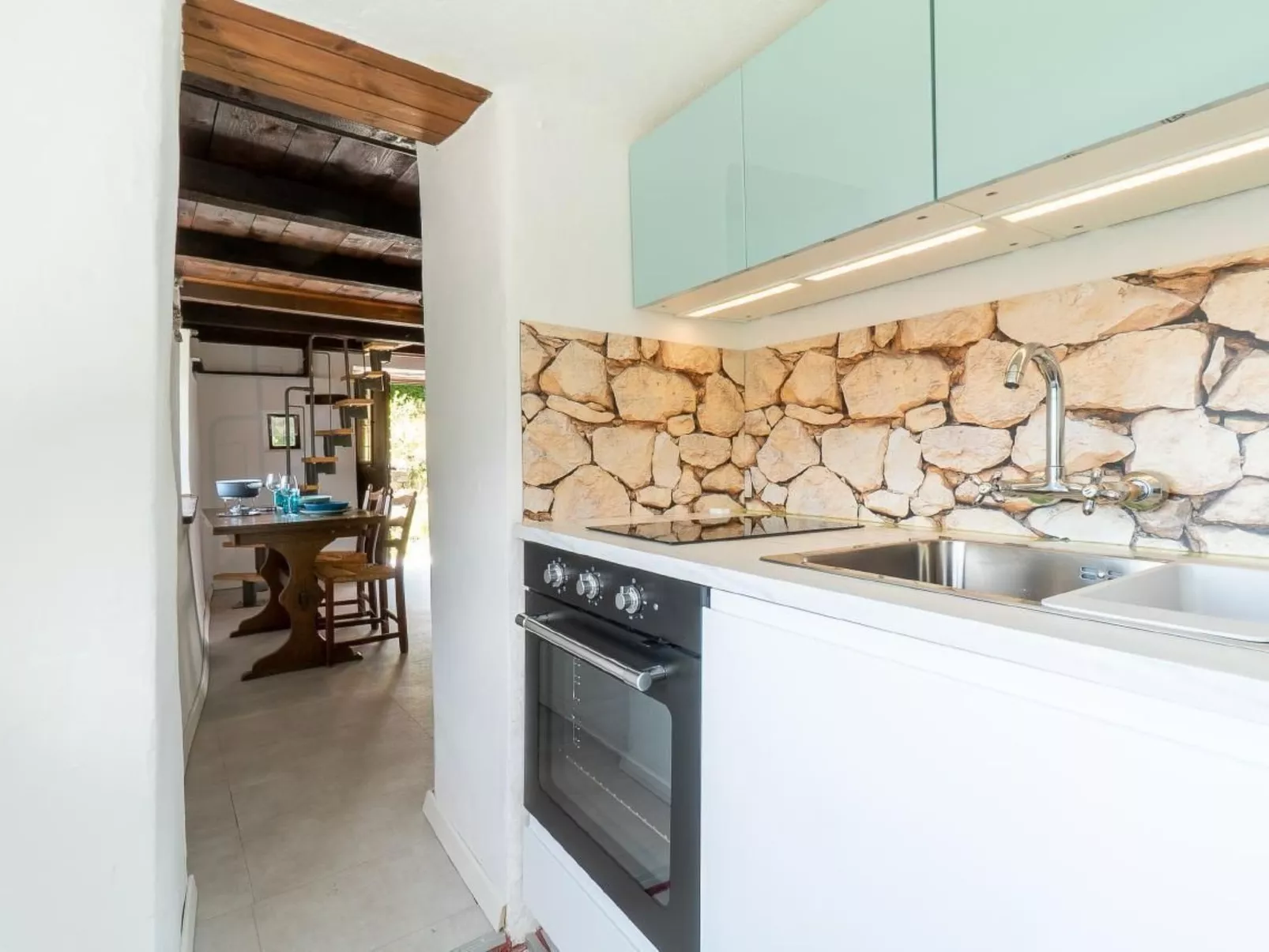 Piccolo amore-Binnen