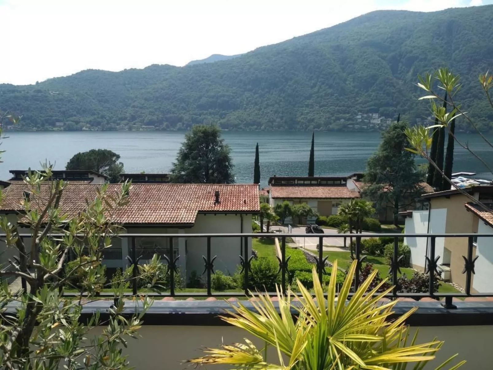 3.5 Zi - Ferienwohnung Miralago Morcote-Buiten