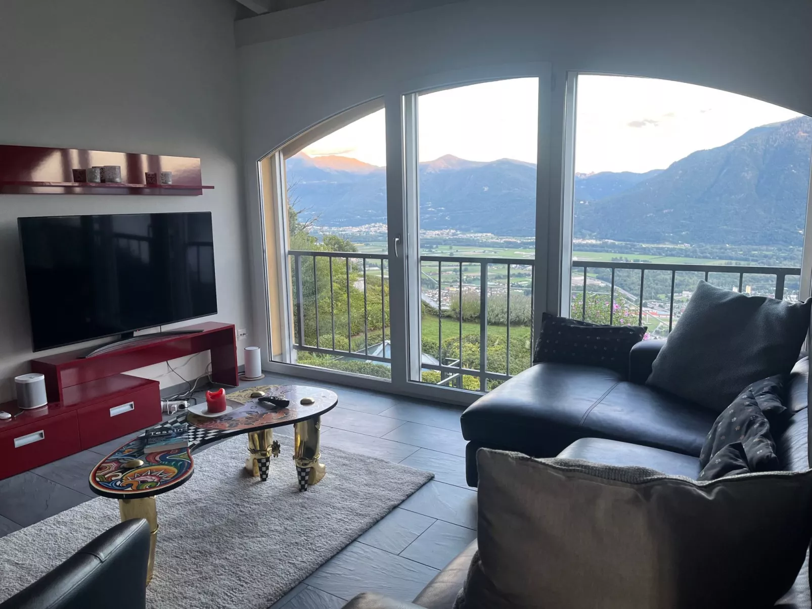 La Camelina - Contra-Binnen