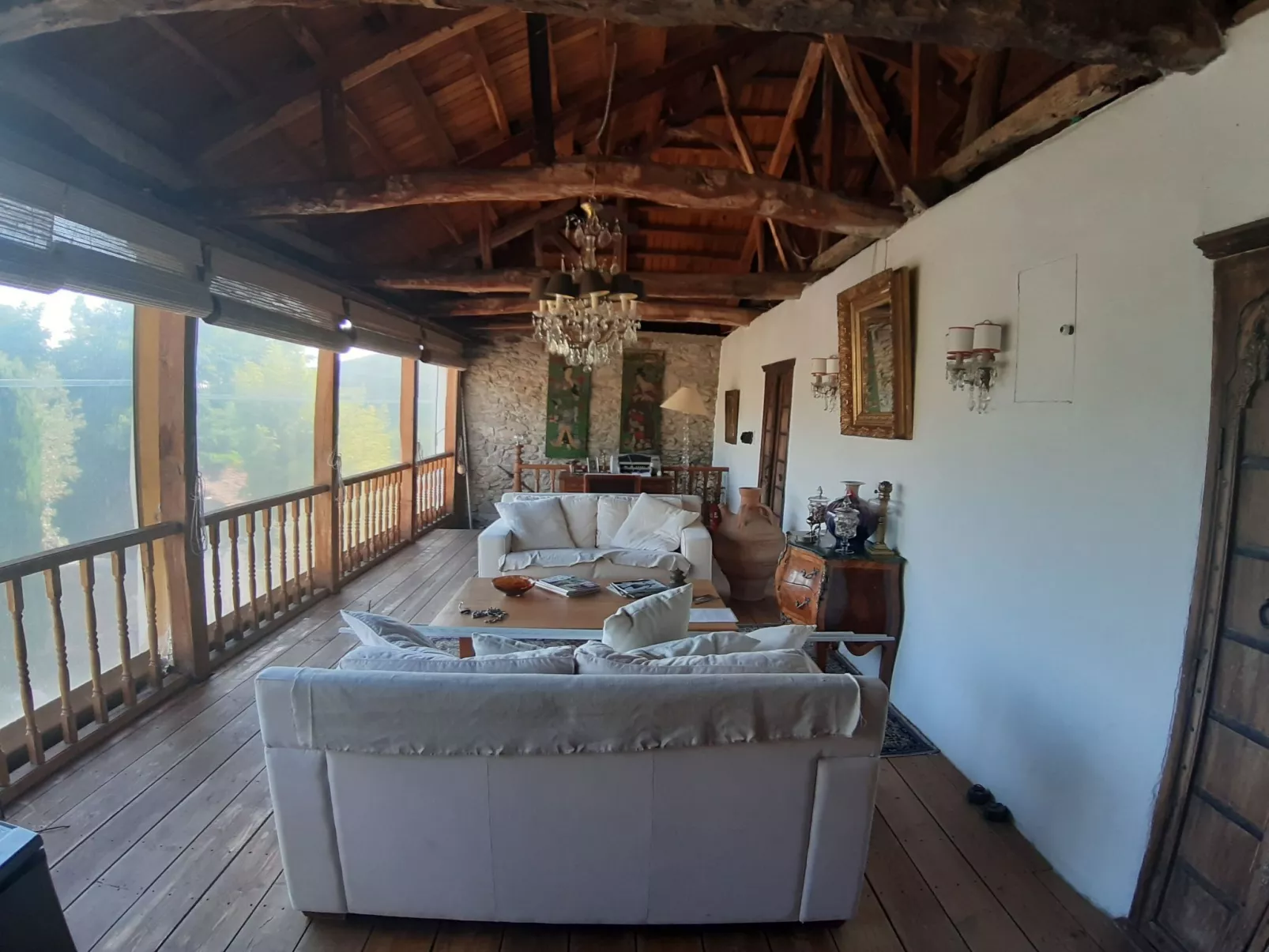 Villa Domatia-Binnen