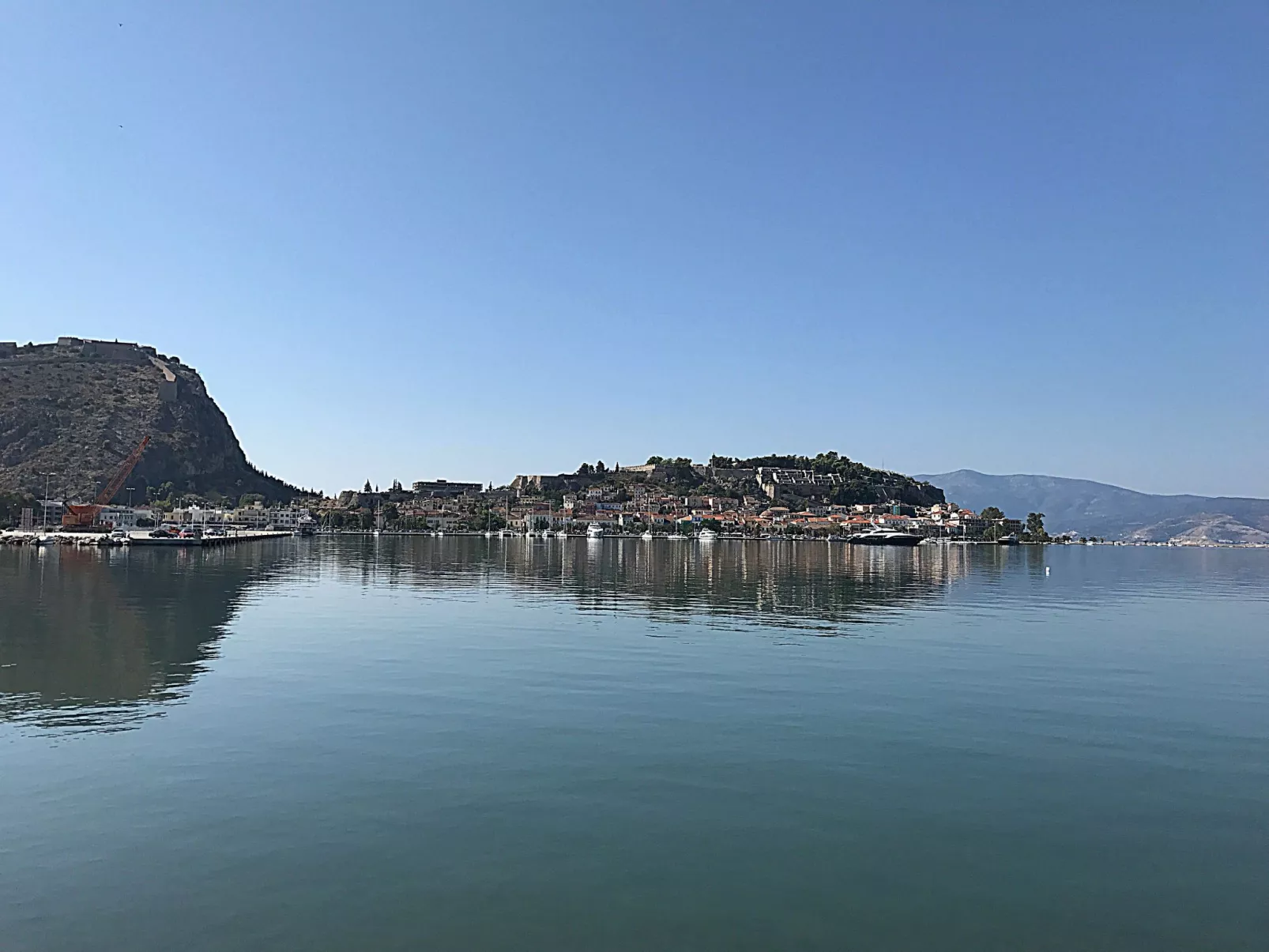 Schöne Ferienwohnung mit Meerblick in Kiveri-Binnen