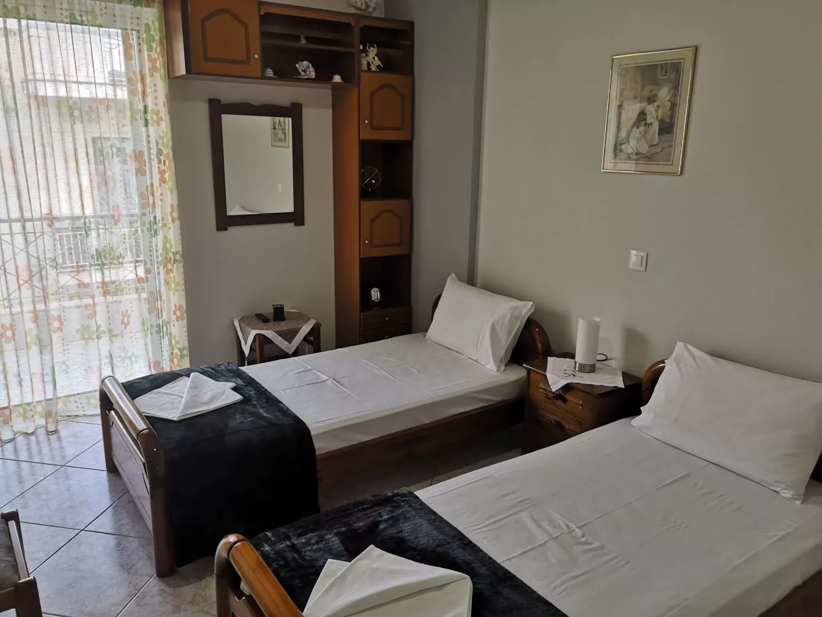 Mit Blick auf das Wasser-Binnen