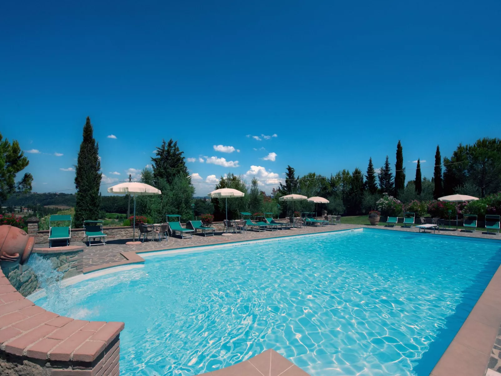 Wohnung 'Girasole Canale' mit Schwimmbad-Buiten