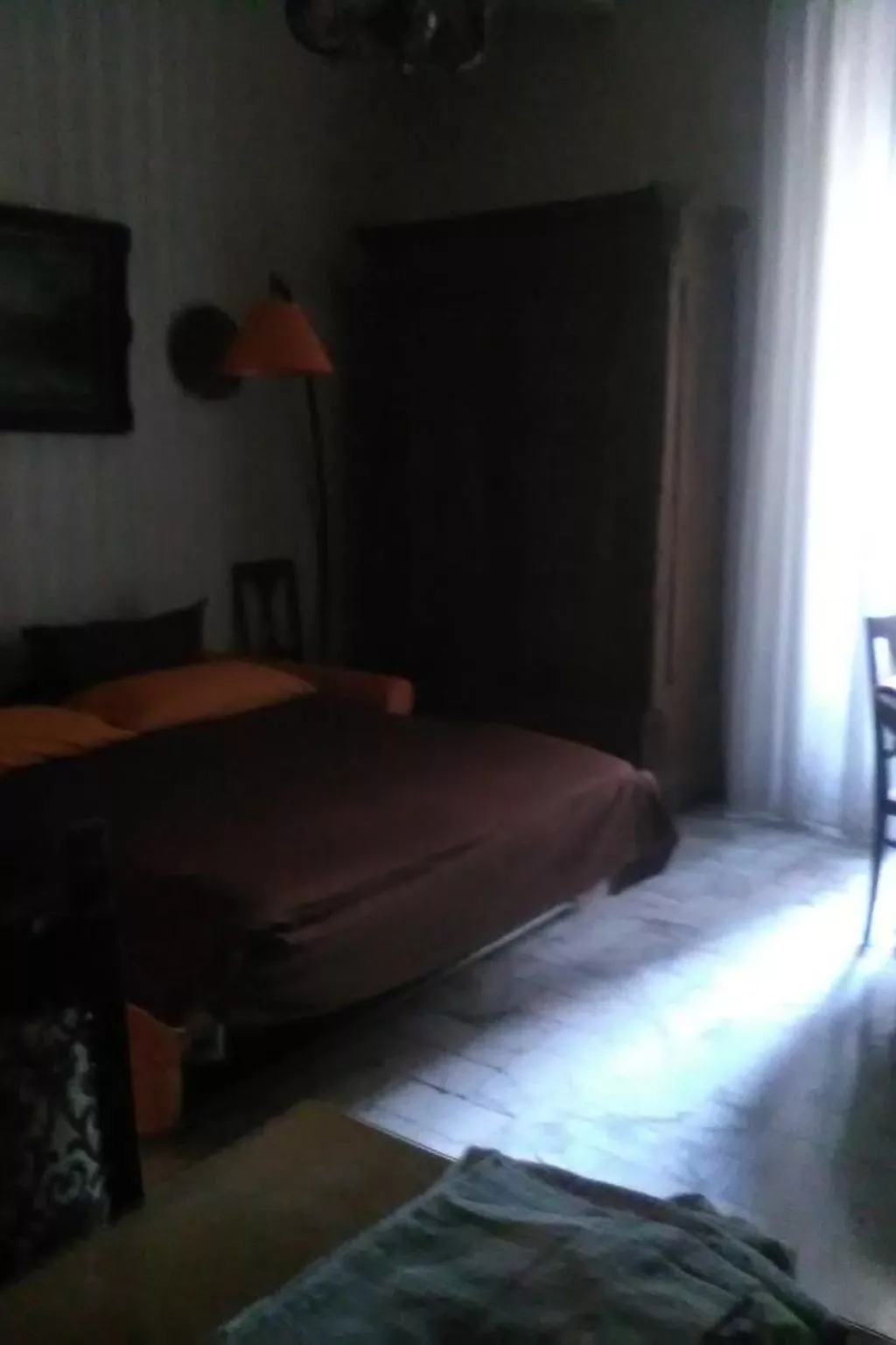 Nahe Rom mit Terrasse und einem Flügel-Binnen