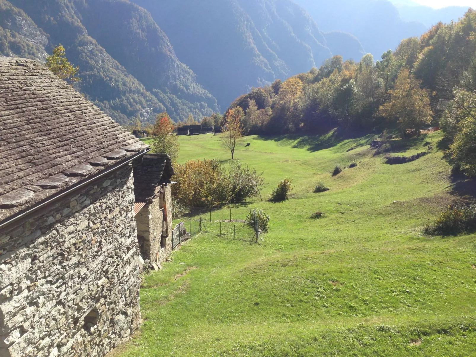 Rustico Monti di Rima-Binnen