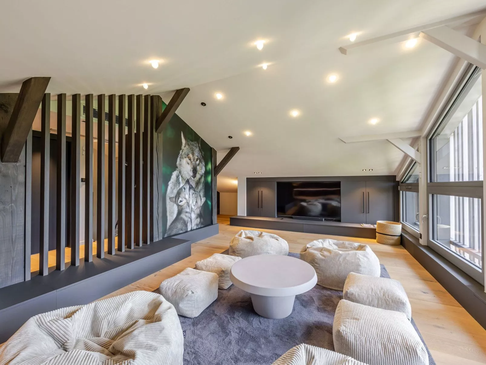 Loge aux Loups, Innenpool, Sauna, nahe am See-Binnen