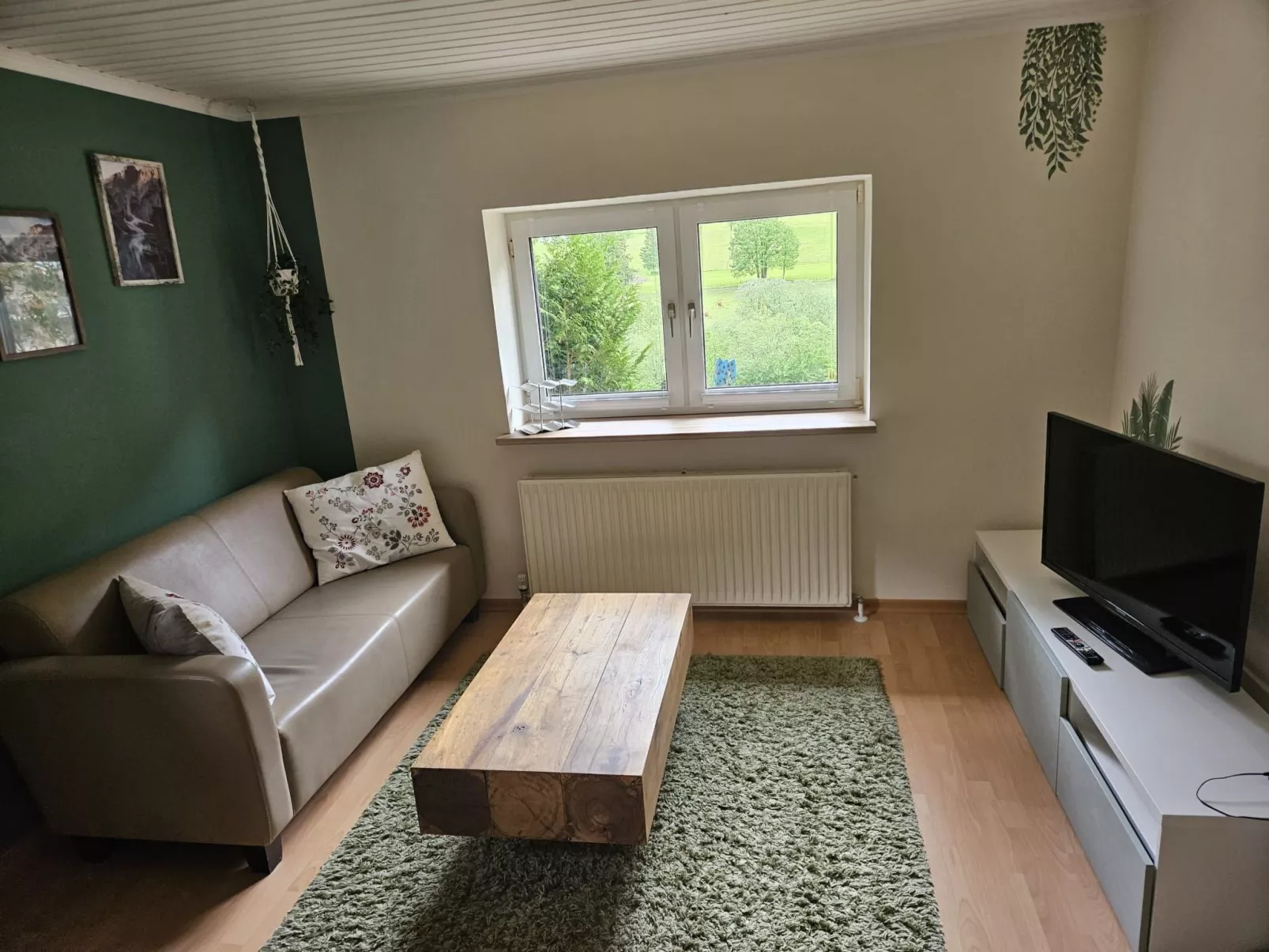 Souterrainwohnung für zwei Personen mit Bergblick-Binnen