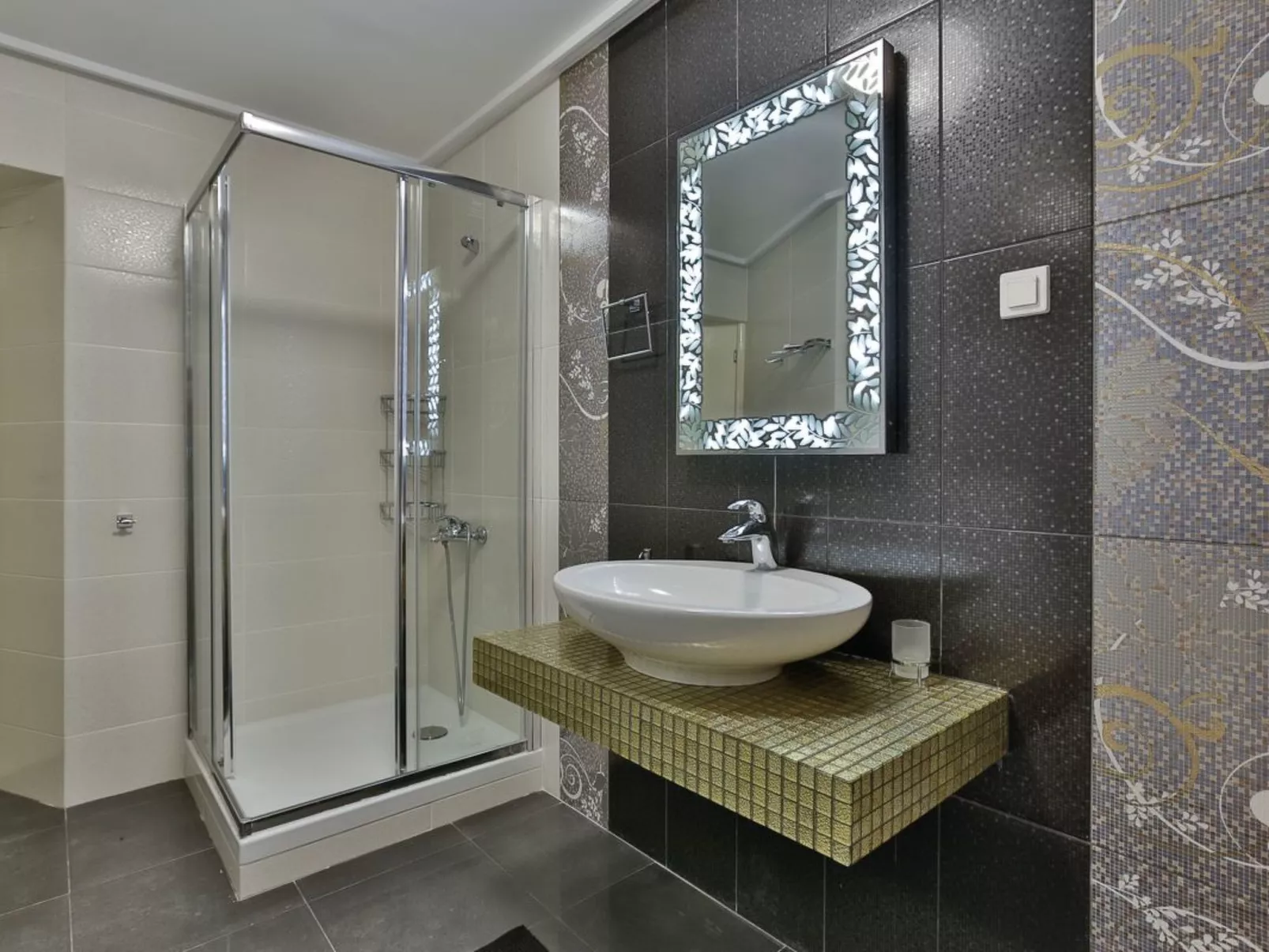 "Centaur Villa" direkt am Strand-Binnen