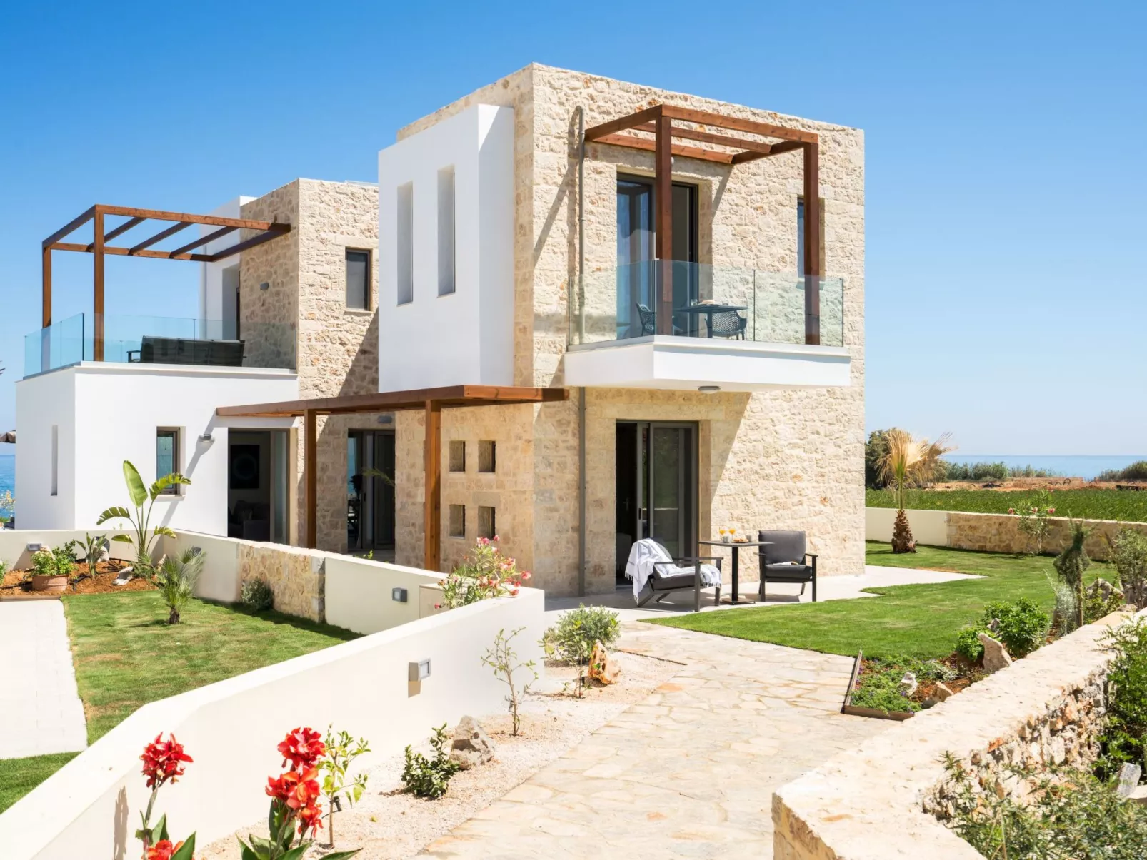 Villa am Strand mit Pool, Kinderbereich und BBQ-Image-tags.info