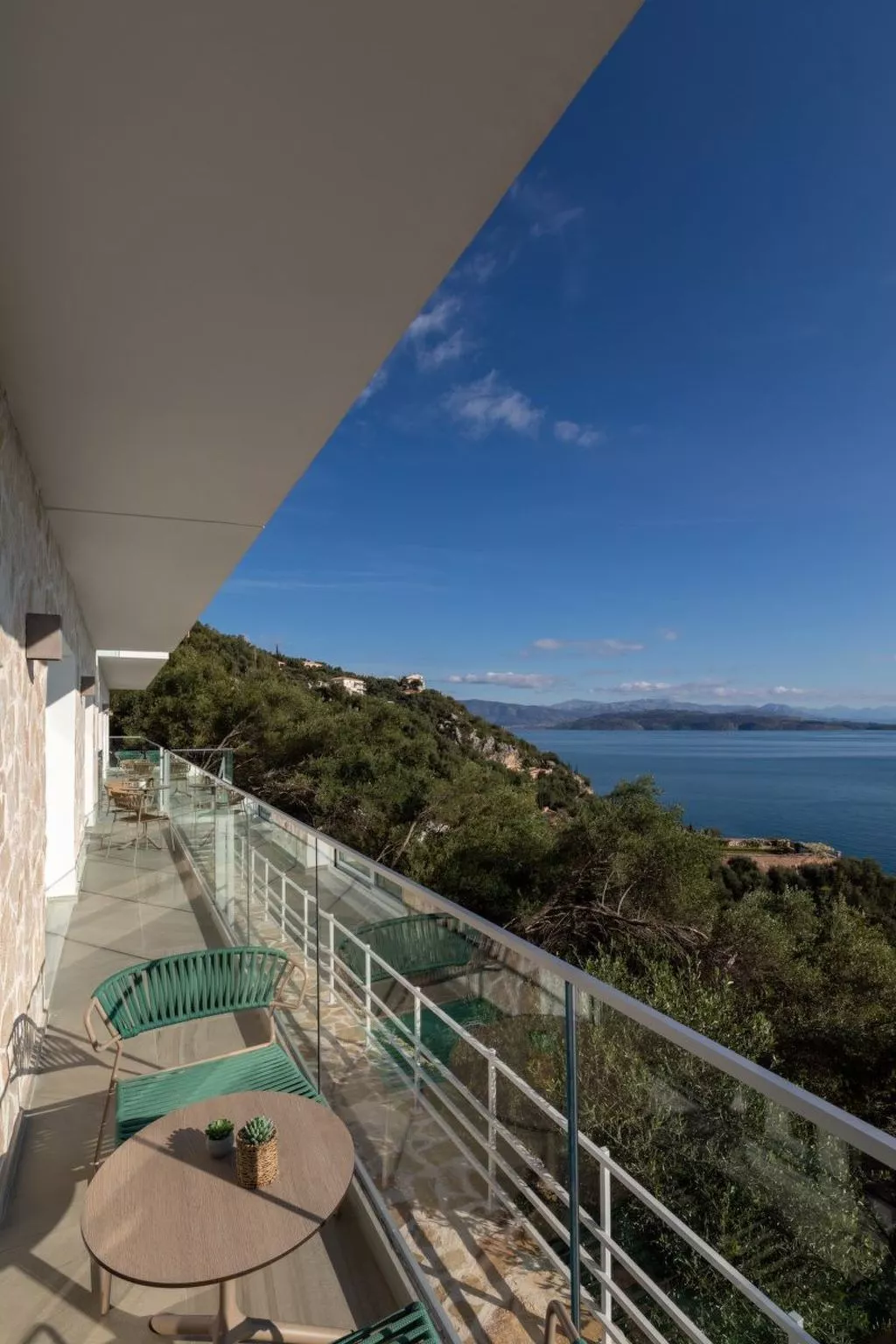 Luxuriöses Apartment mit zwei Schlafzimmern und Meerblick-Binnen