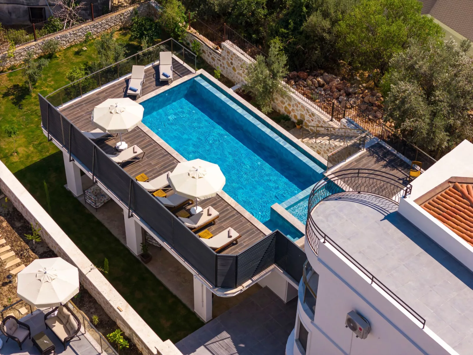 Ferienvilla "Ekinoks" mit Blick auf das Wasser-Image-tags.info