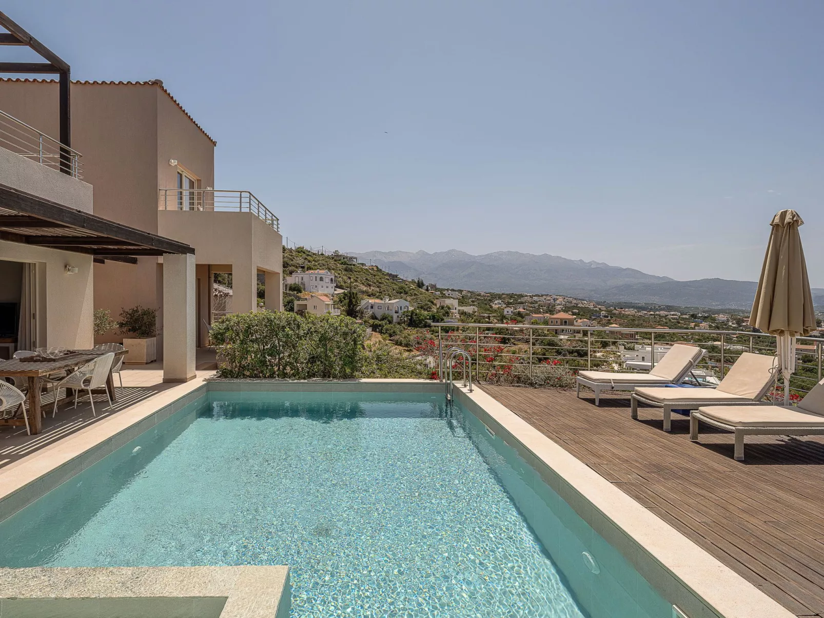 Adeste Seaview Villa I l Pool, BBQ und 900m zum Meer-Binnen