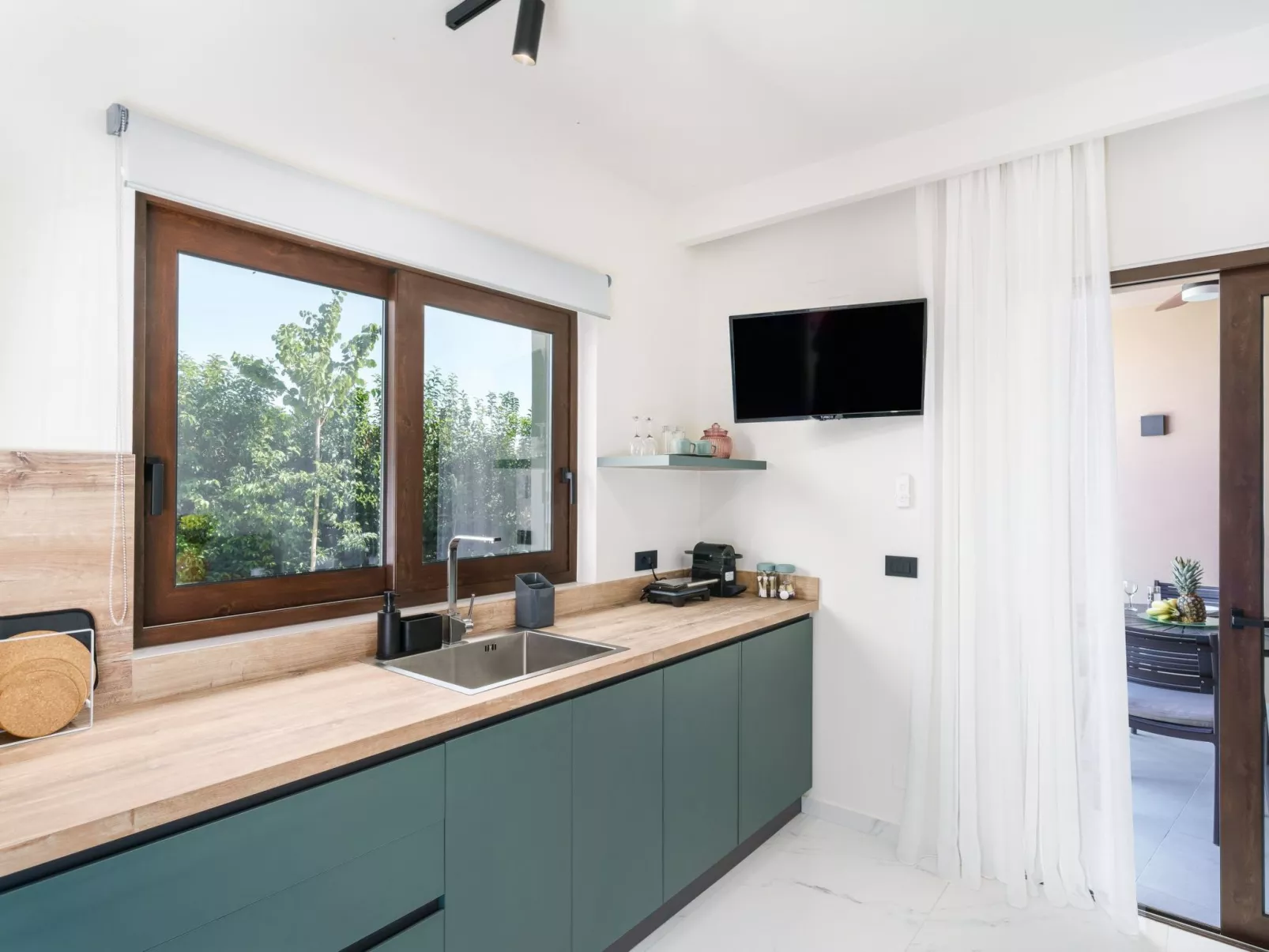 Villa Anthos - Luxuriöse 1-BDR Villa, ''Beheizter'' Pool-Binnen