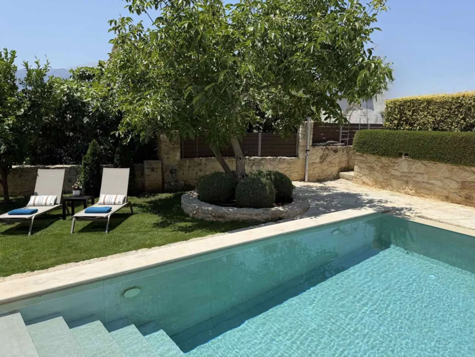 Artemis Apollonas Villa - Luxuriöse Flucht mit Pool-Binnen