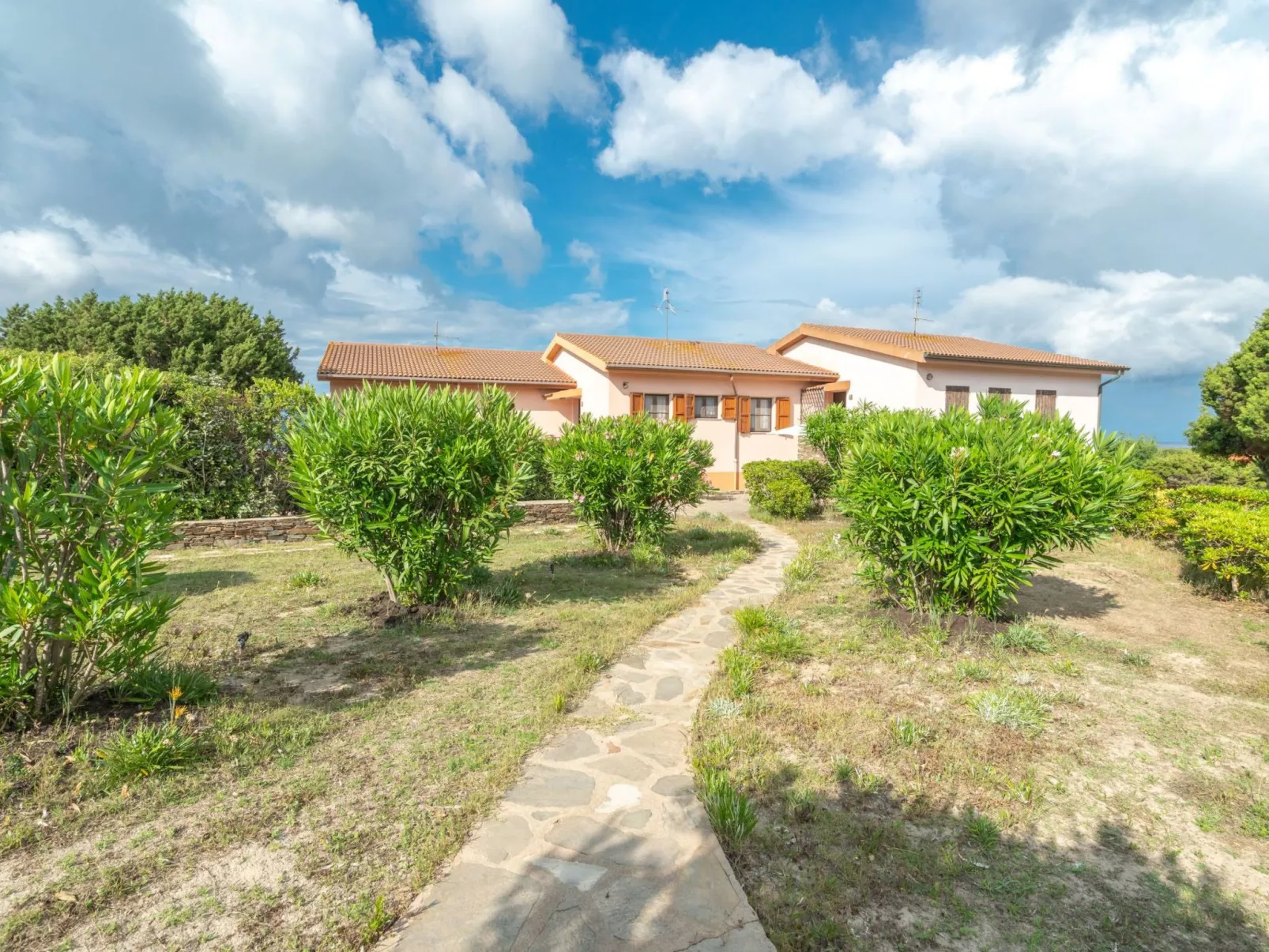 Villetta Bilo Janna-Image-tags.info