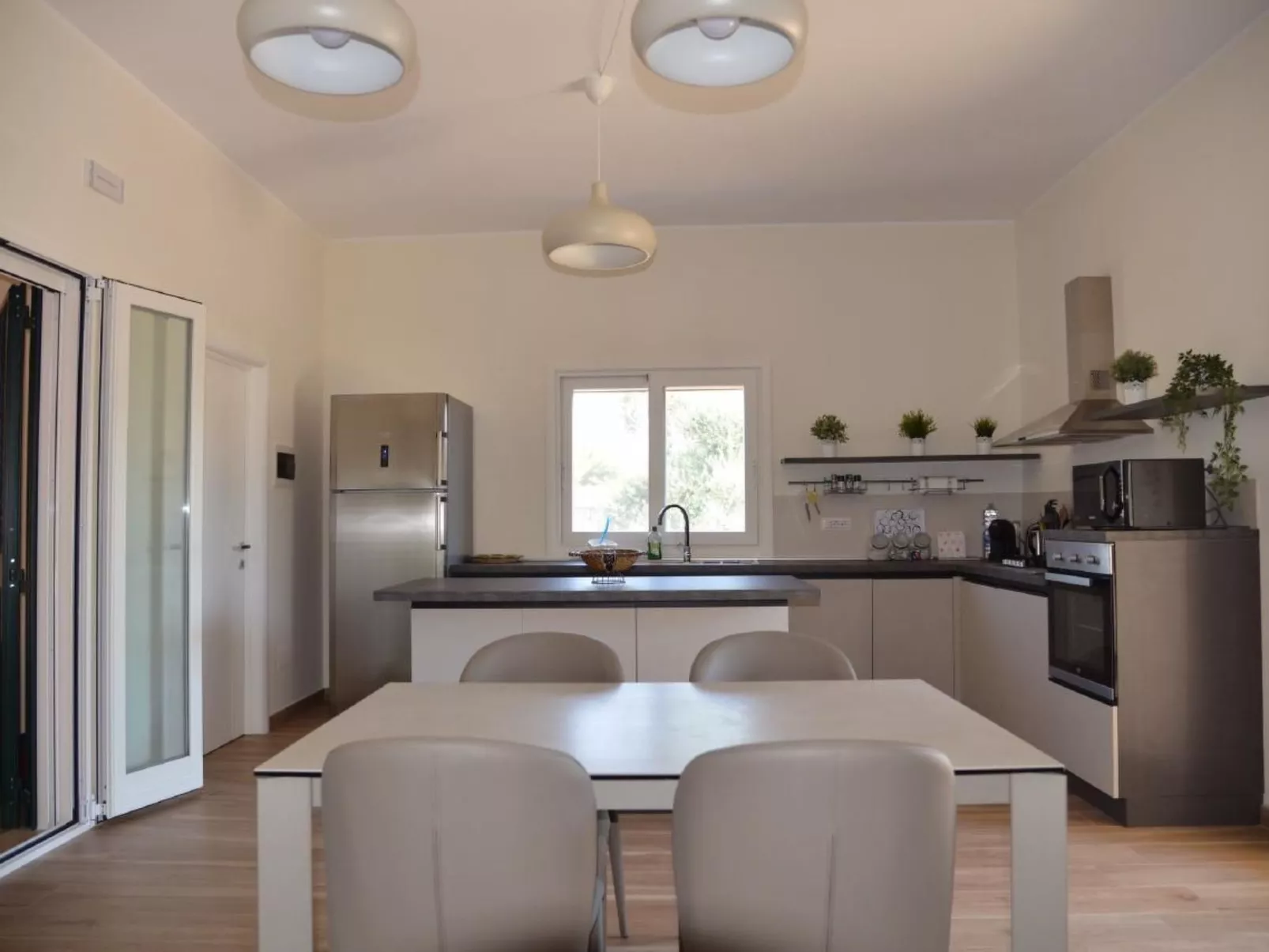 Villa mit privatem Pool-Image-tags.info