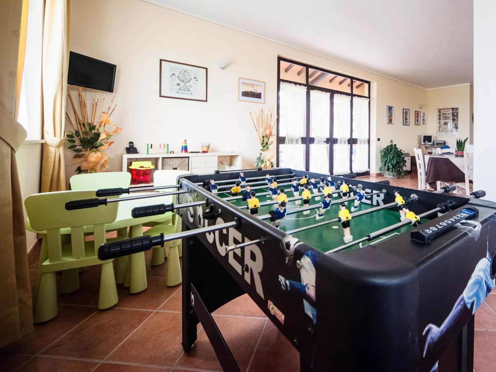 Sanguineto' Wohnung mit Schwimmbad-Binnen