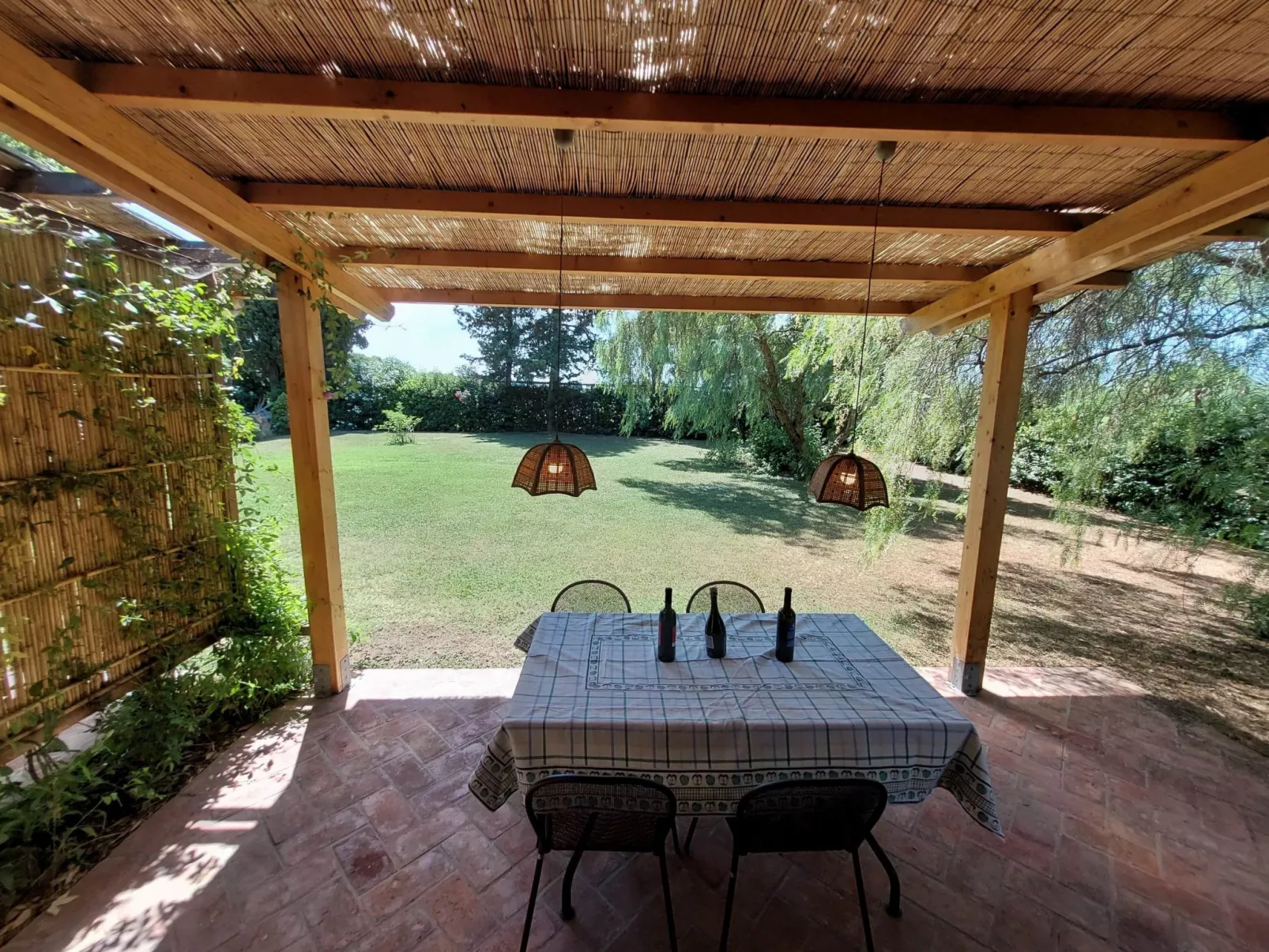 Melo Peperosa' Wohnung mit Terrasse-Buiten